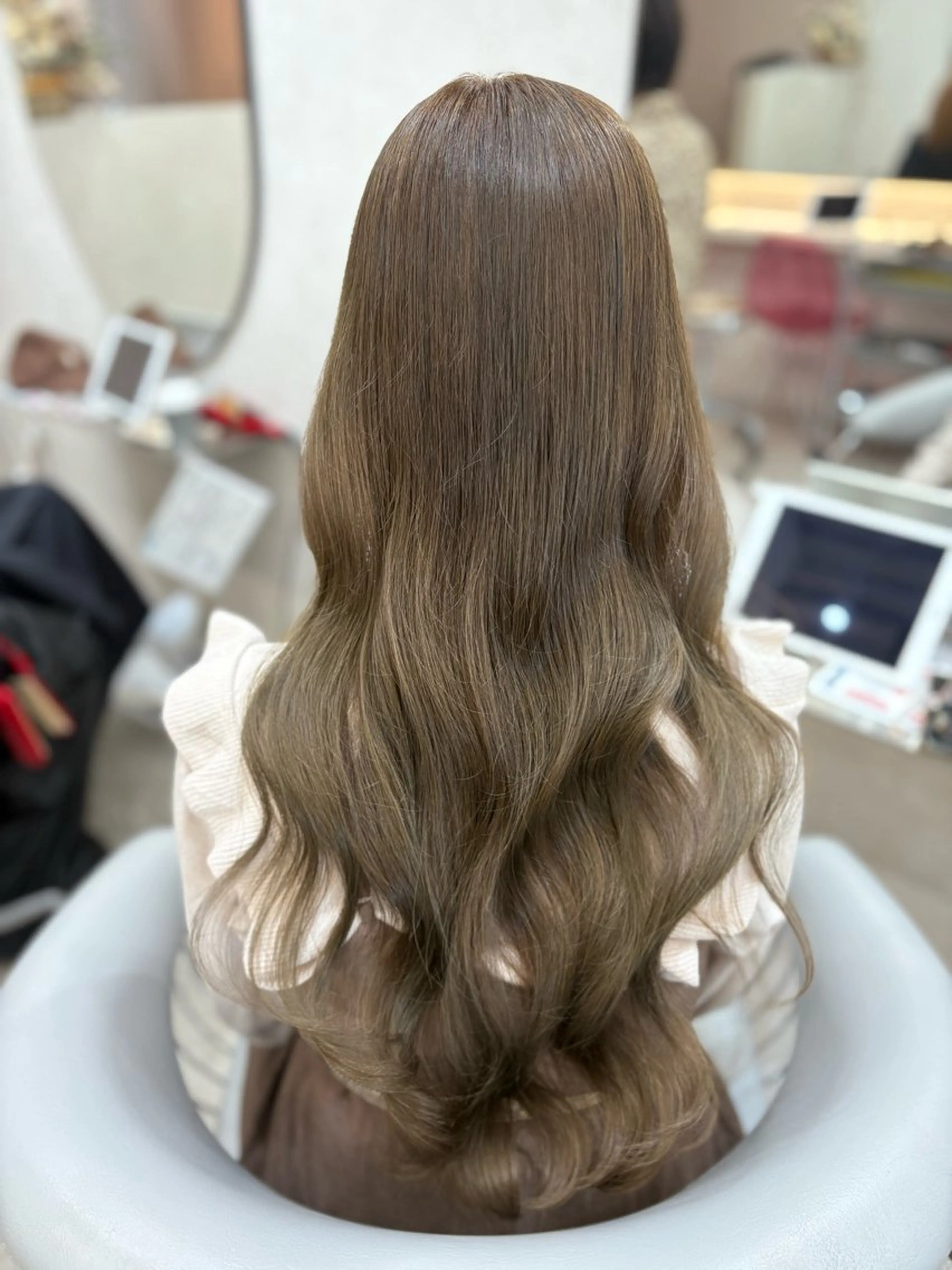 ロング カラー ヘアカラー トリートメント 新宿/韓国ヘア 中明度カラー/かやのヘアスタイル