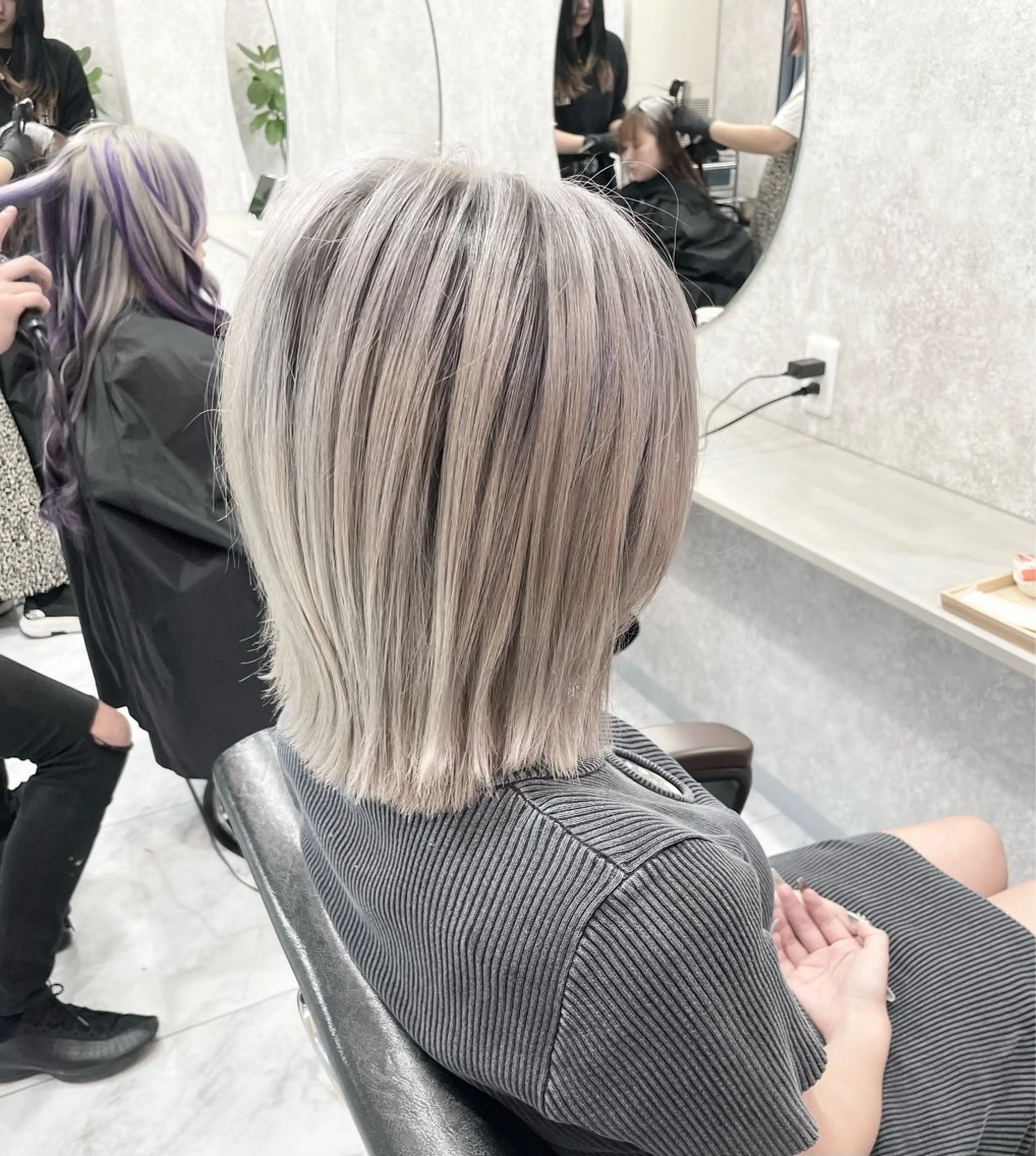 ショート 🦋ハイトーン🦋 石山 希理🦋のヘアスタイル