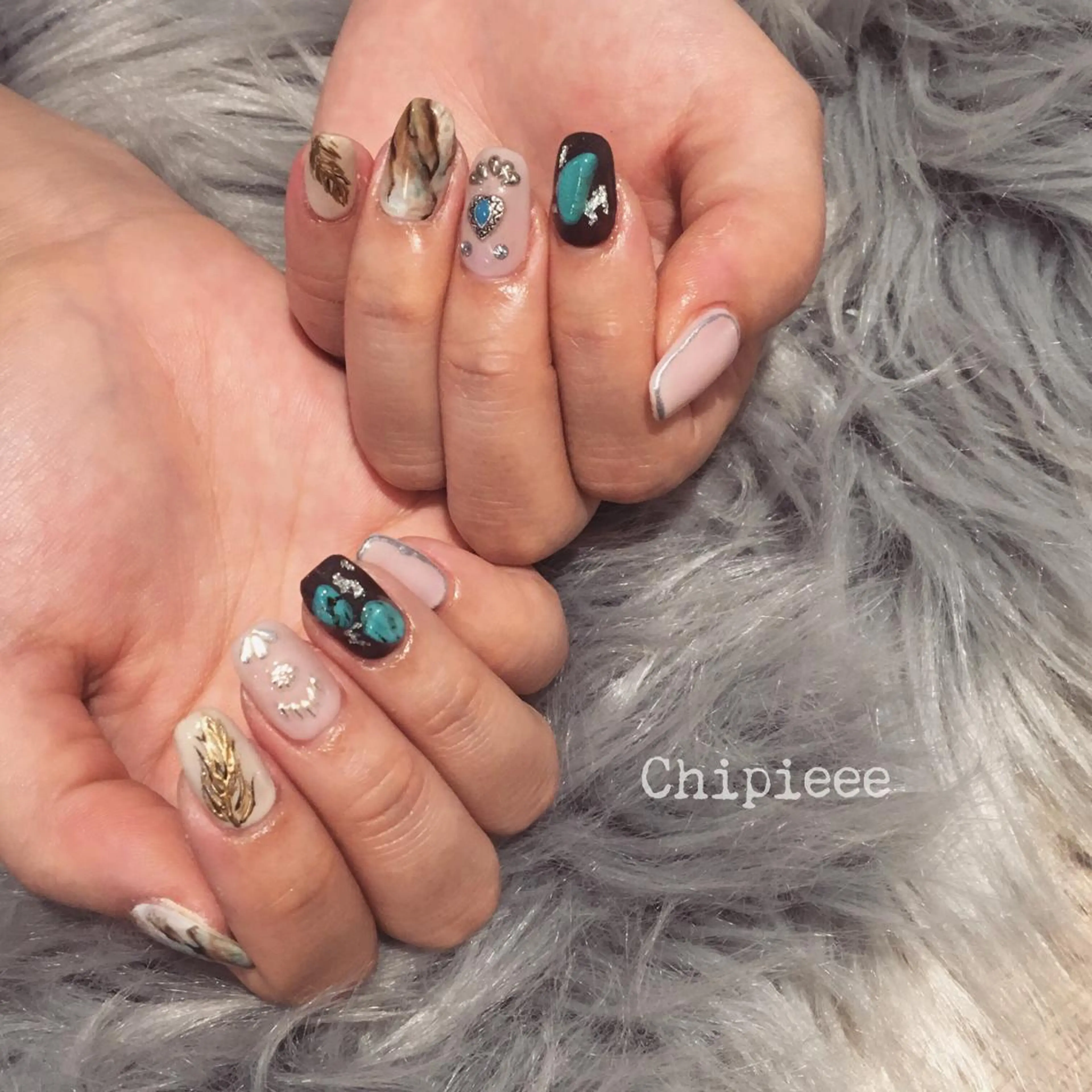 ネイル revia所属・ERI Nailistのネイルデザイン