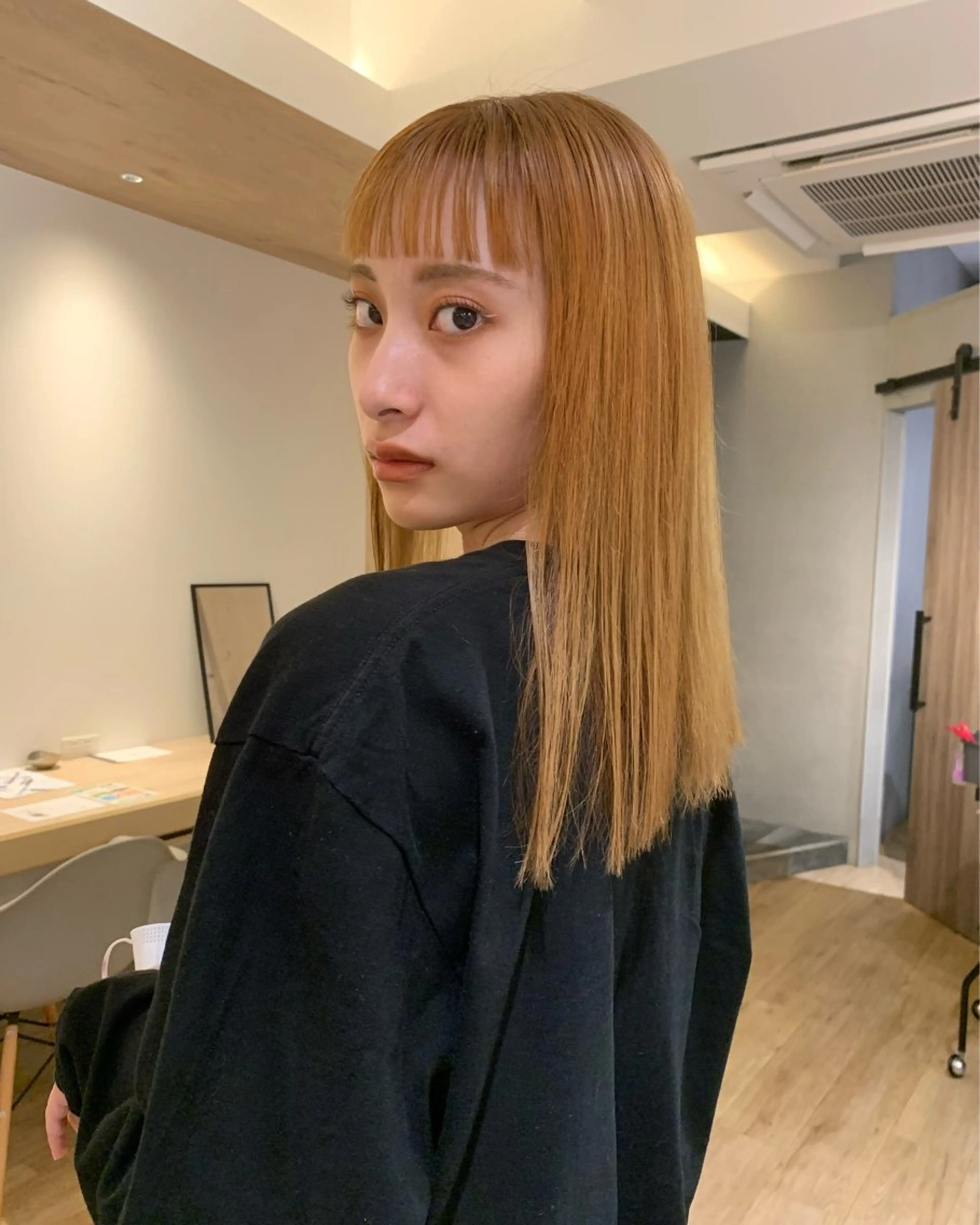 ミディアム カラー ヘアカラー 美髪・シールエクステ ホソタニリョウコのヘアスタイル