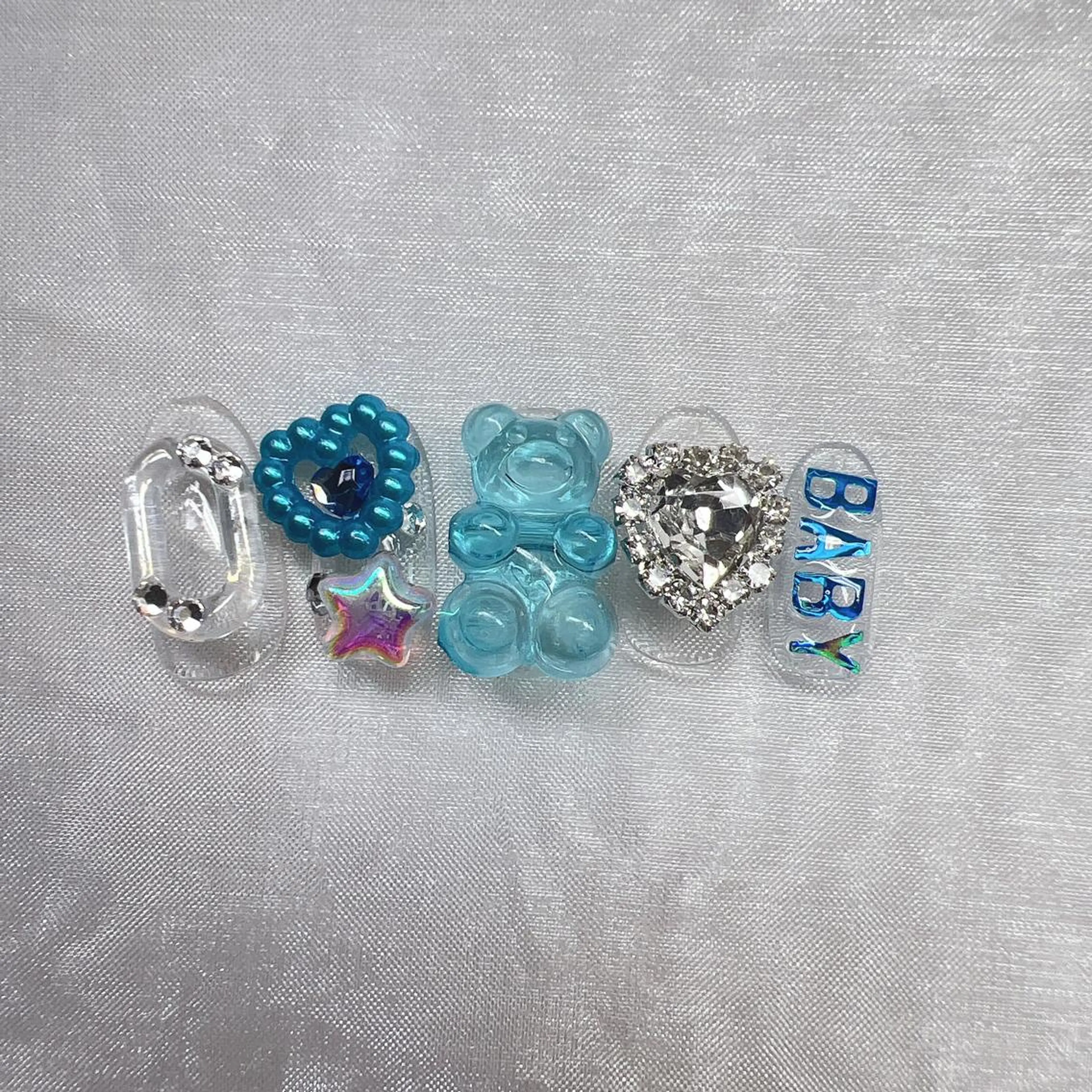 ネイル Rire_eye+beauty_nail所属・Rire_ nail_yukiのネイルデザイン