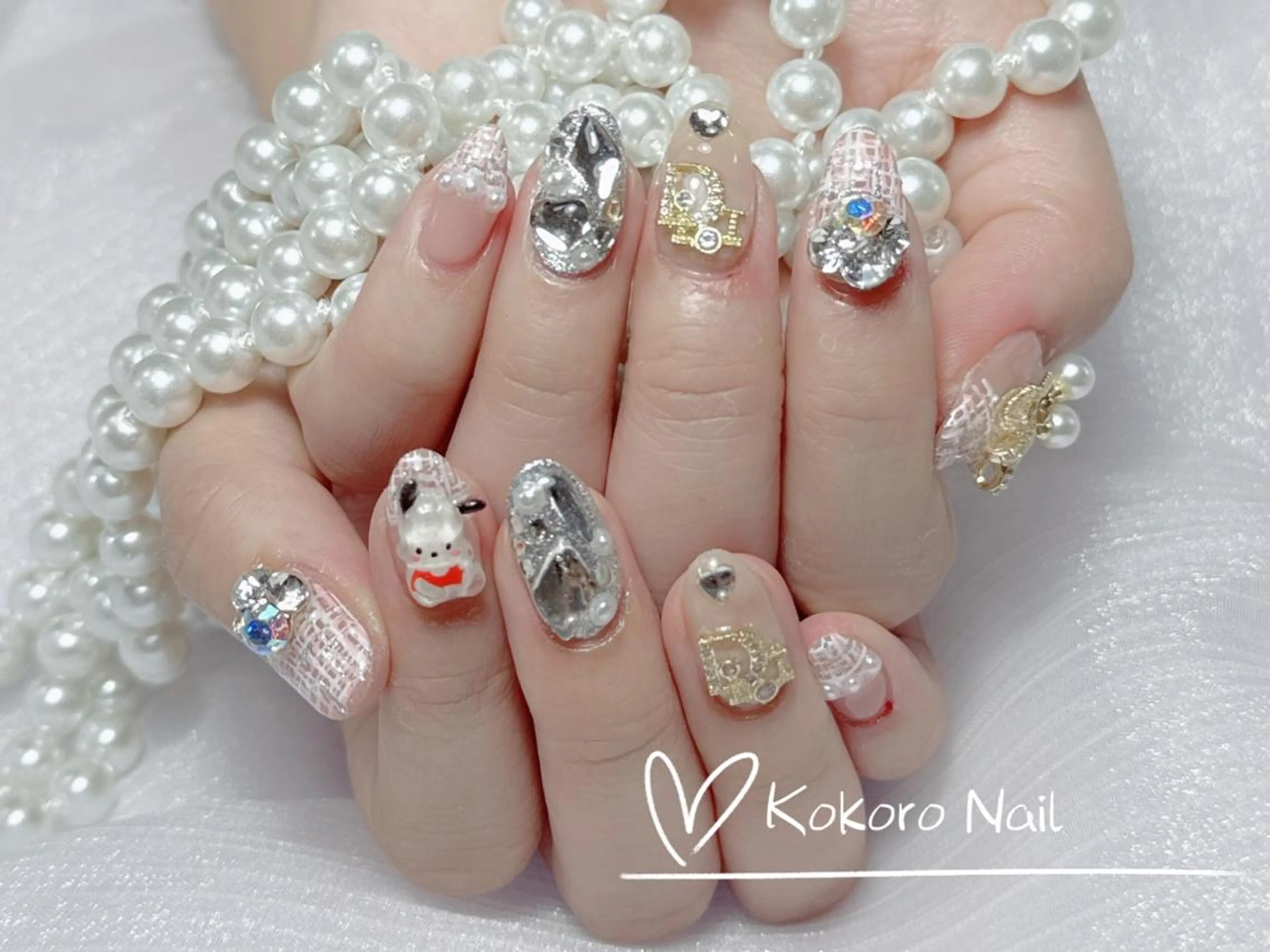 ネイル ハンドネイル ハンドケア 🎀ナナ 🎀のネイルデザイン