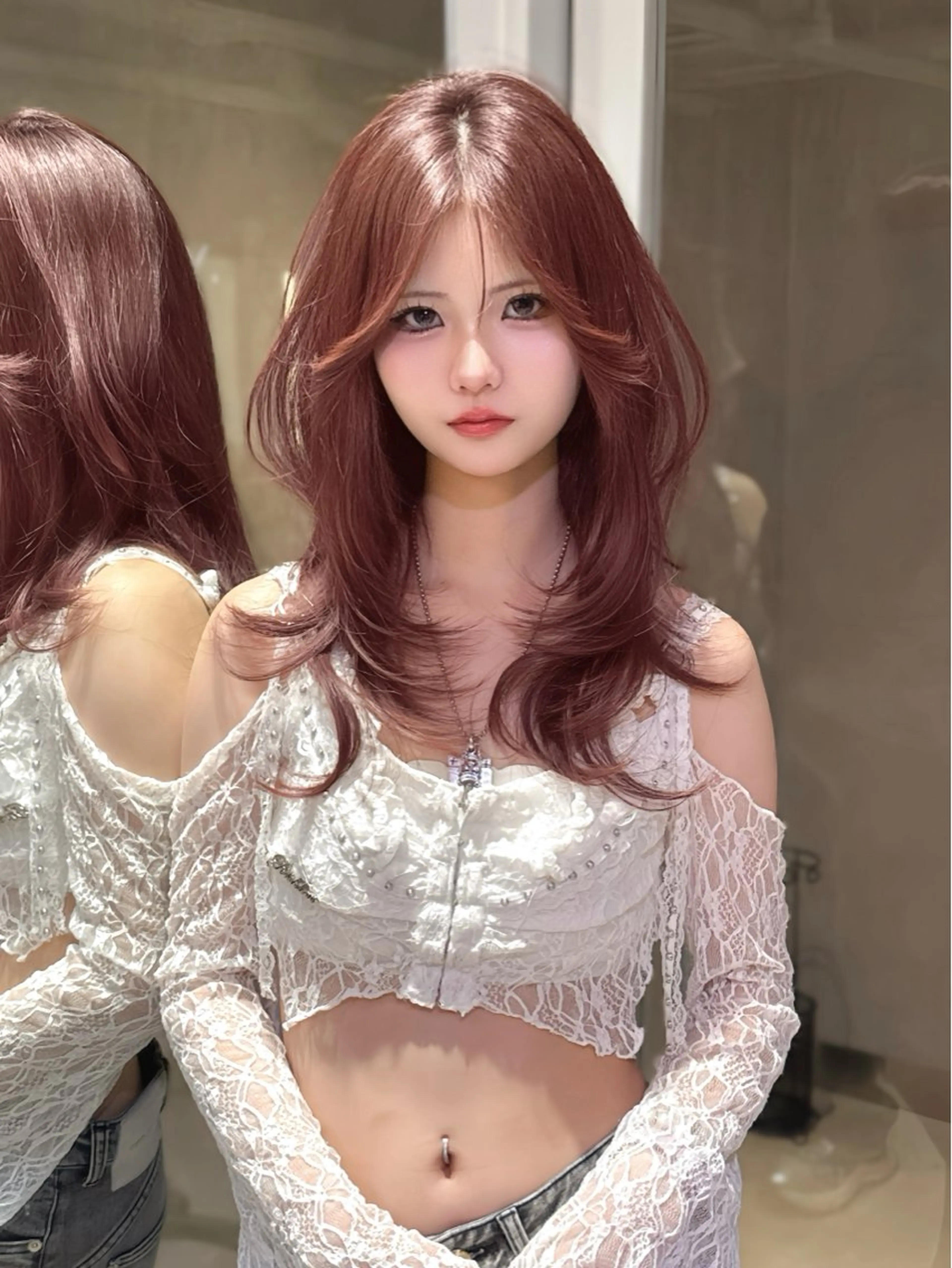 【2/11 限定】韓国レイヤーカット＋艶カラーの写真