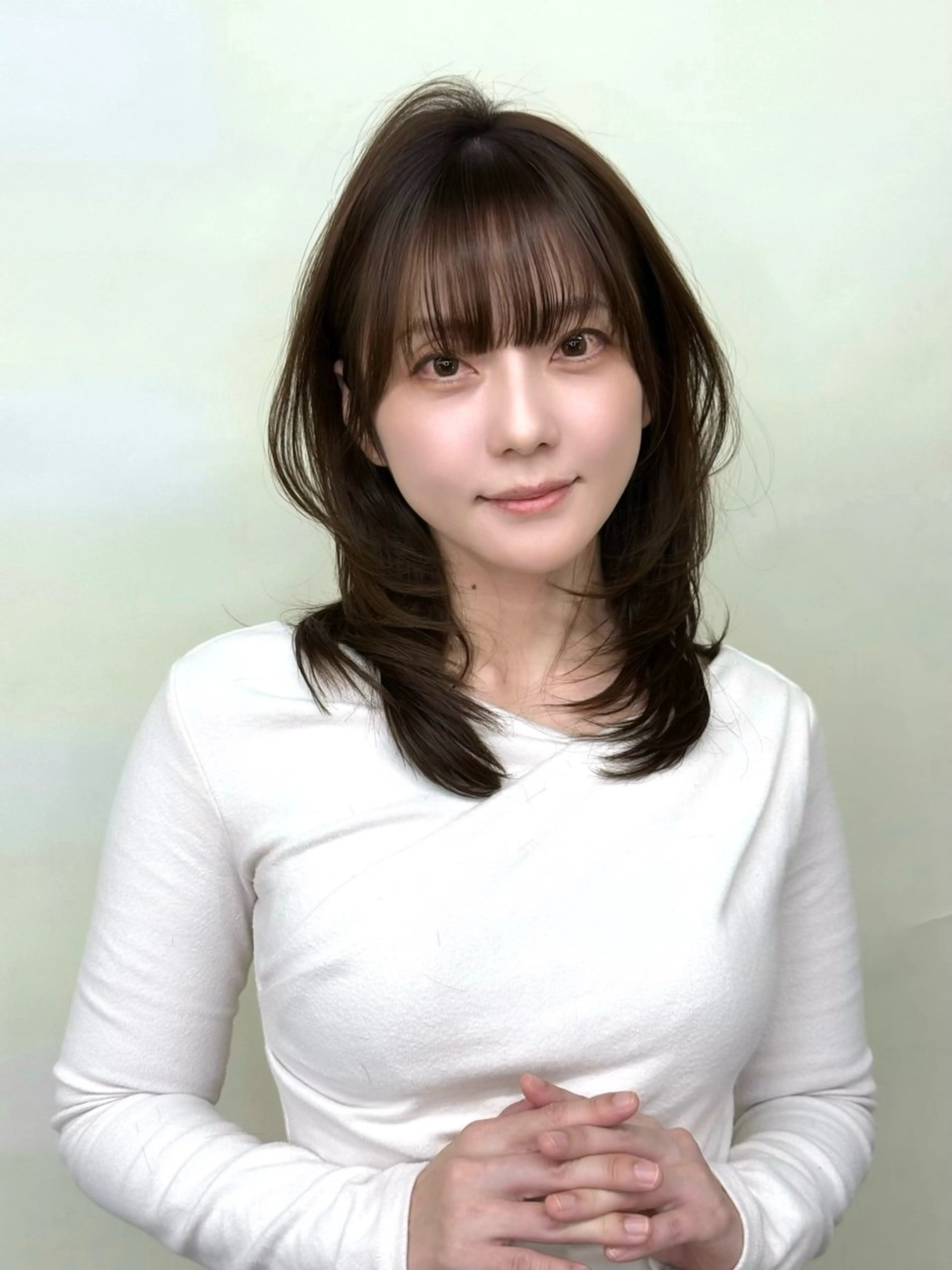 ミディアム アッシュ 髪質改善 韓国風ヘア レイヤーカット おくれ毛 カット トリートメント SOYON 名駅2号店所属・髪質改善カラー🦋 レイヤー/ナカネのヘアスタイル