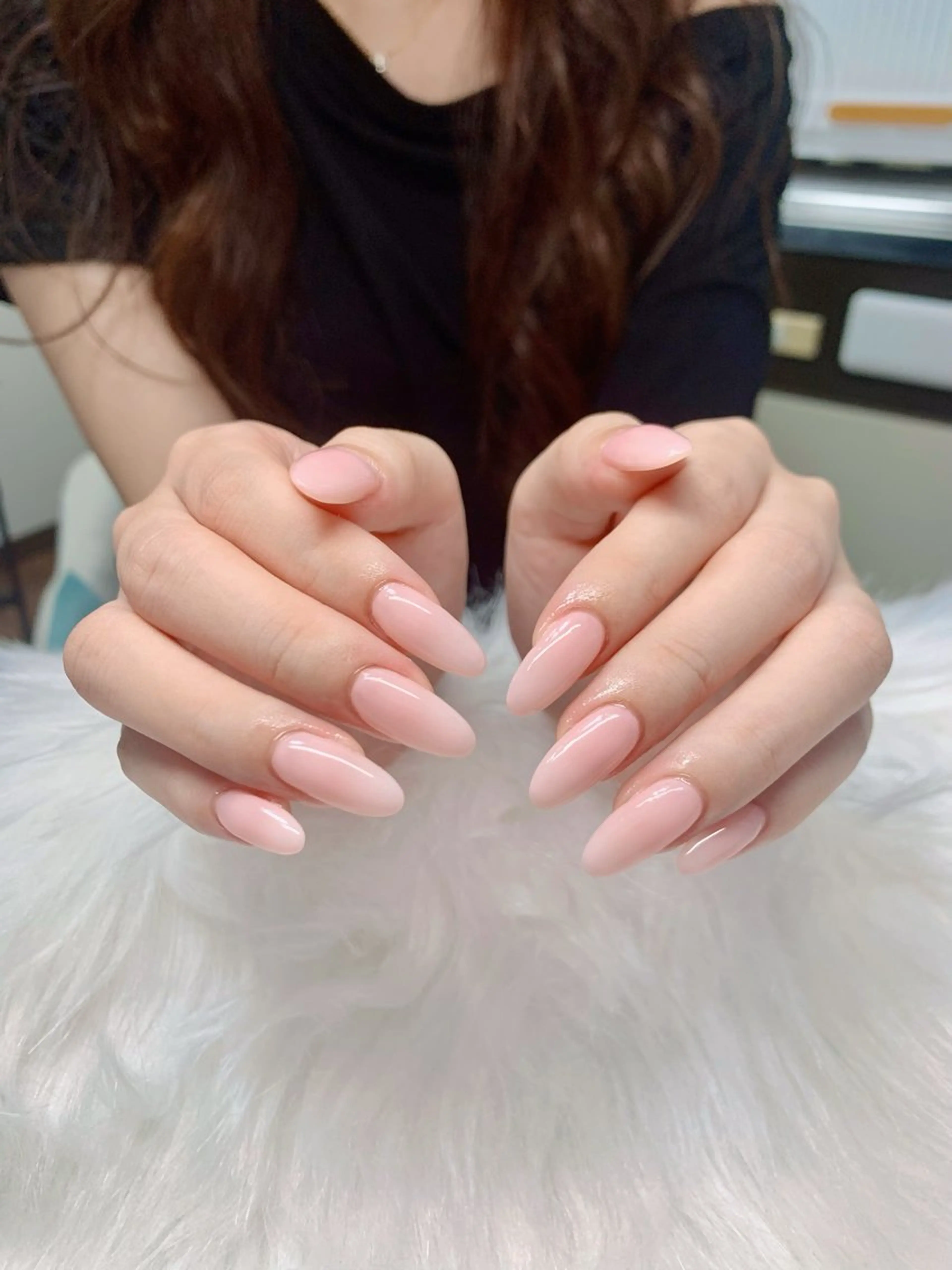 🉐ハードジェルを使い‼️❣️爪短め💥ワンカラー🩷2色まで💅オフの有無はメッセージでお願いします。の写真