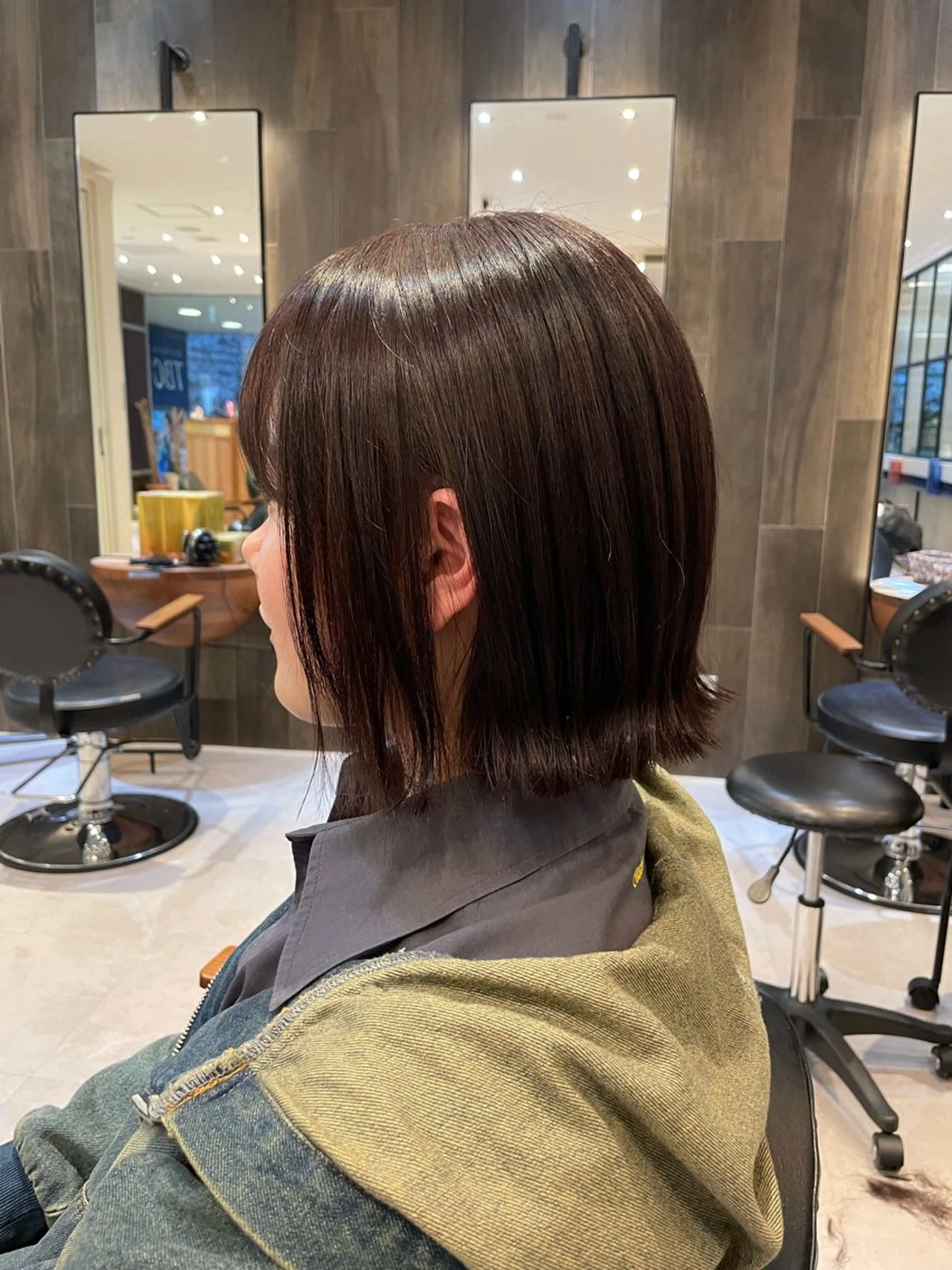 ショート カット トリートメント オリーブカラー🫒/ 透明感カラー/みゆのヘアスタイル