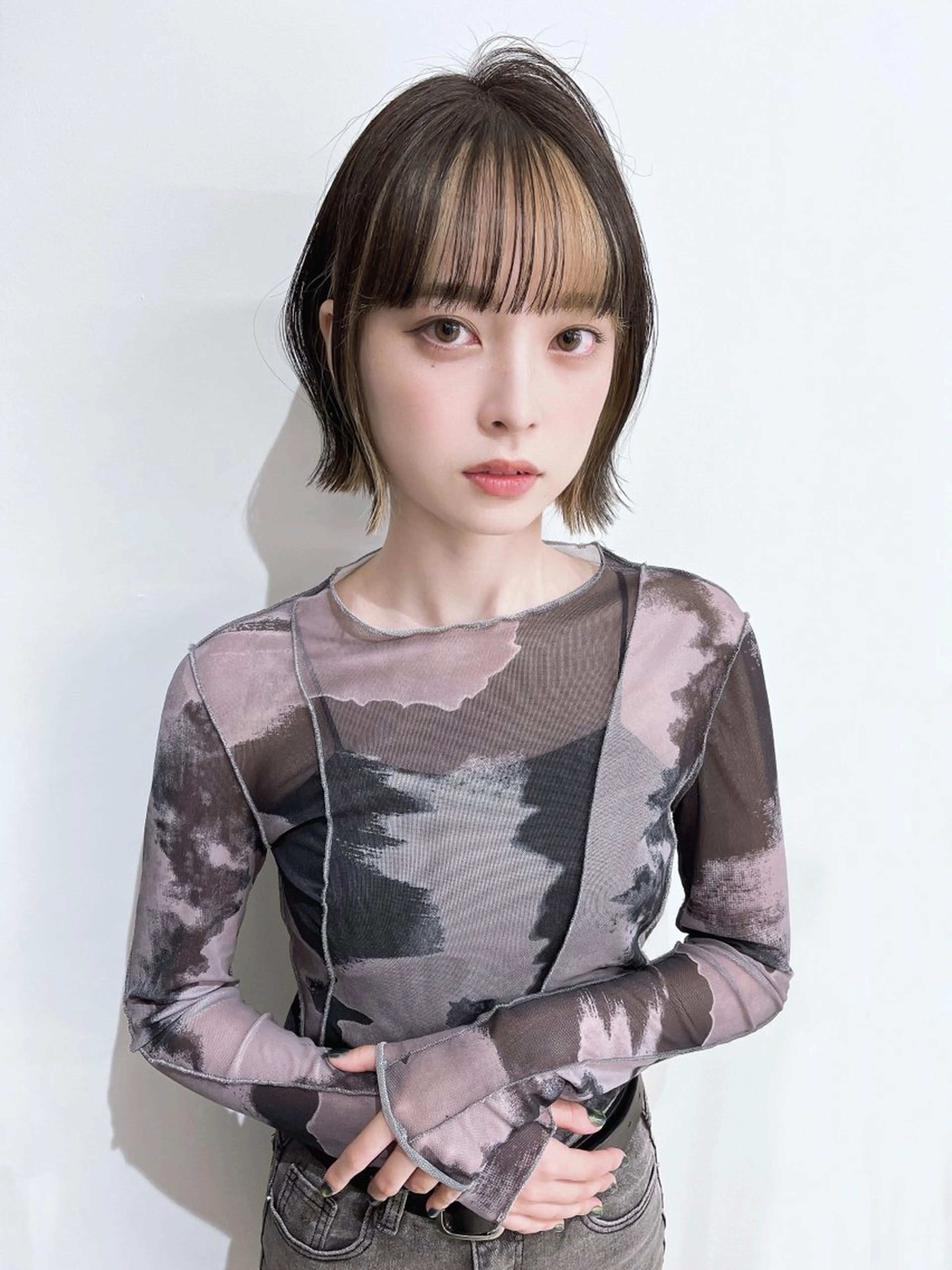 カラー 林本 来夢のヘアスタイル