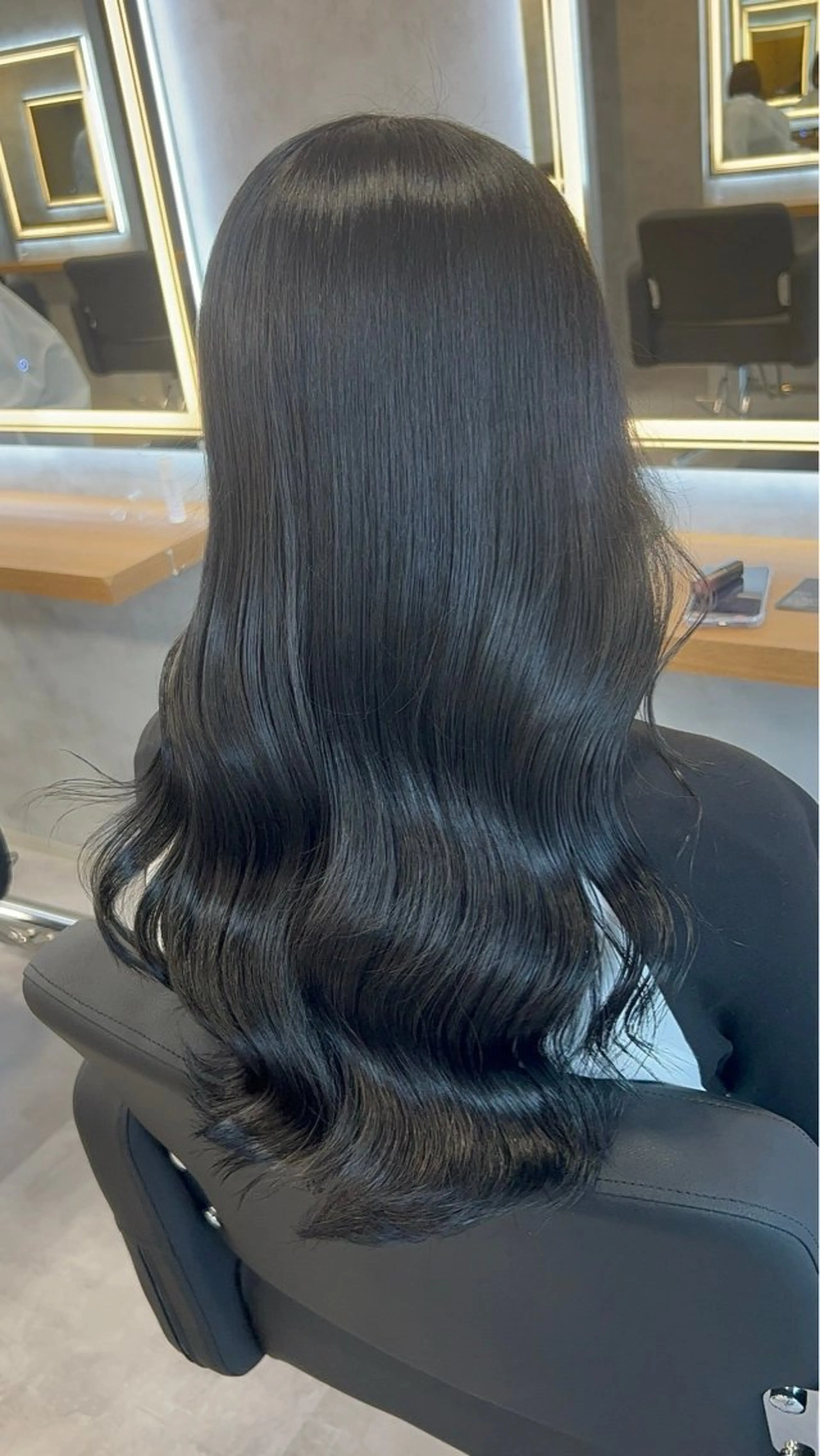 ロング カラー パーマ ヘアアレンジ メンズ 🤍透明感カラー🤍 ブリーチ🤍AINEのヘアスタイル