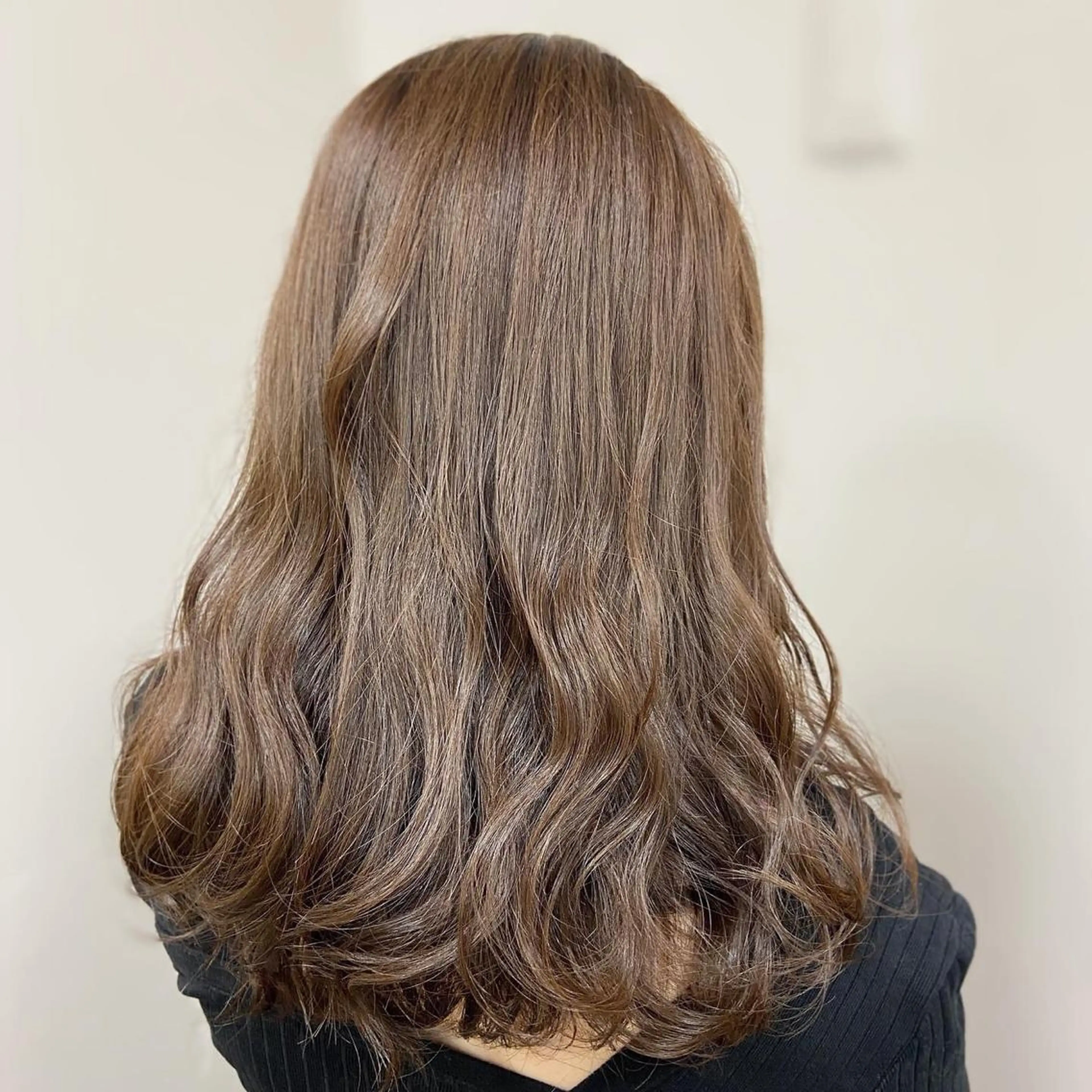 セミロング celeste福岡天神店所属・CELESTE天神 木島智明のヘアスタイル