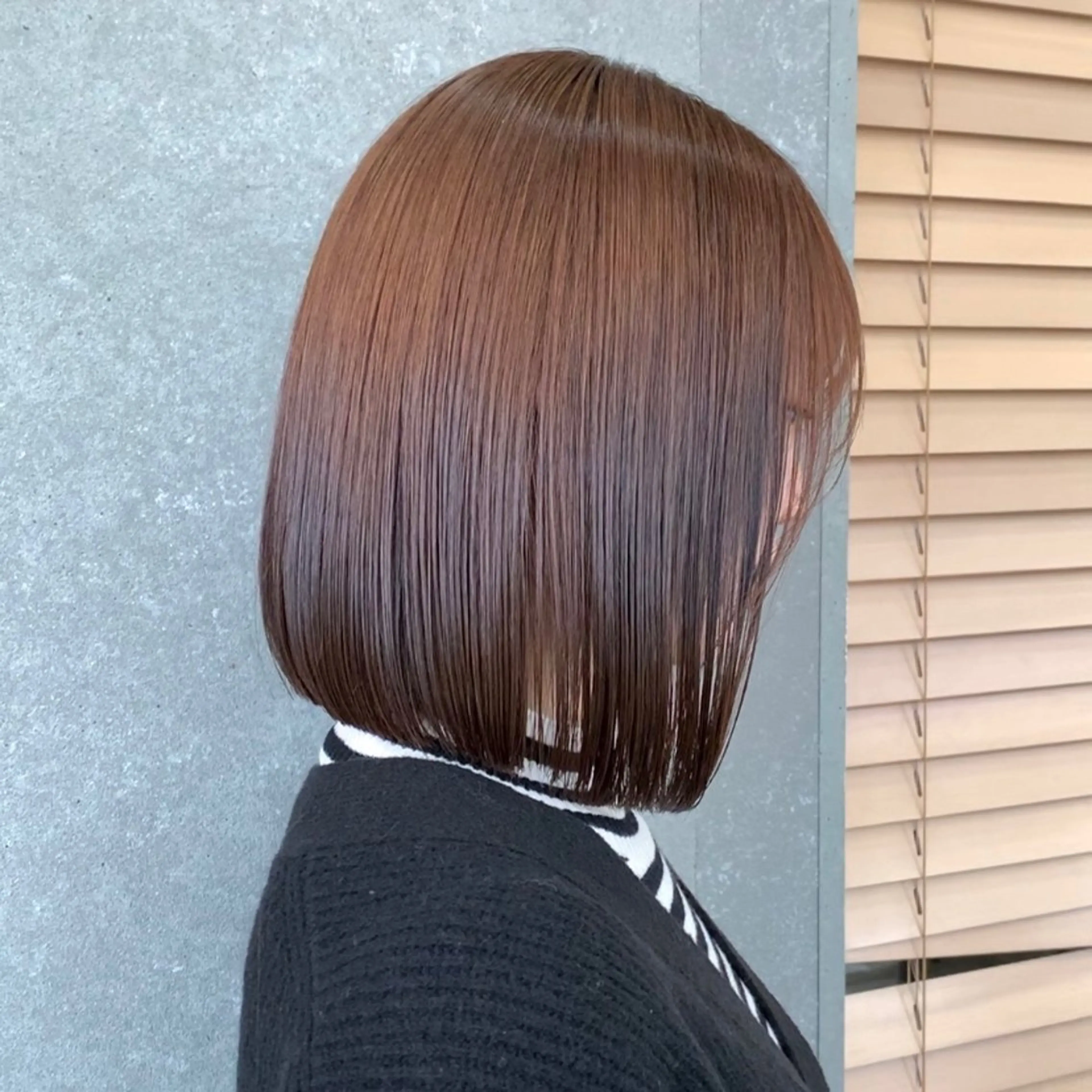 ショート 切りっぱなしボブ 前下がりボブ ショートボブ ボブ 顔周りカット カット 縮毛矯正 トリートメント 伊 杏のヘアスタイル