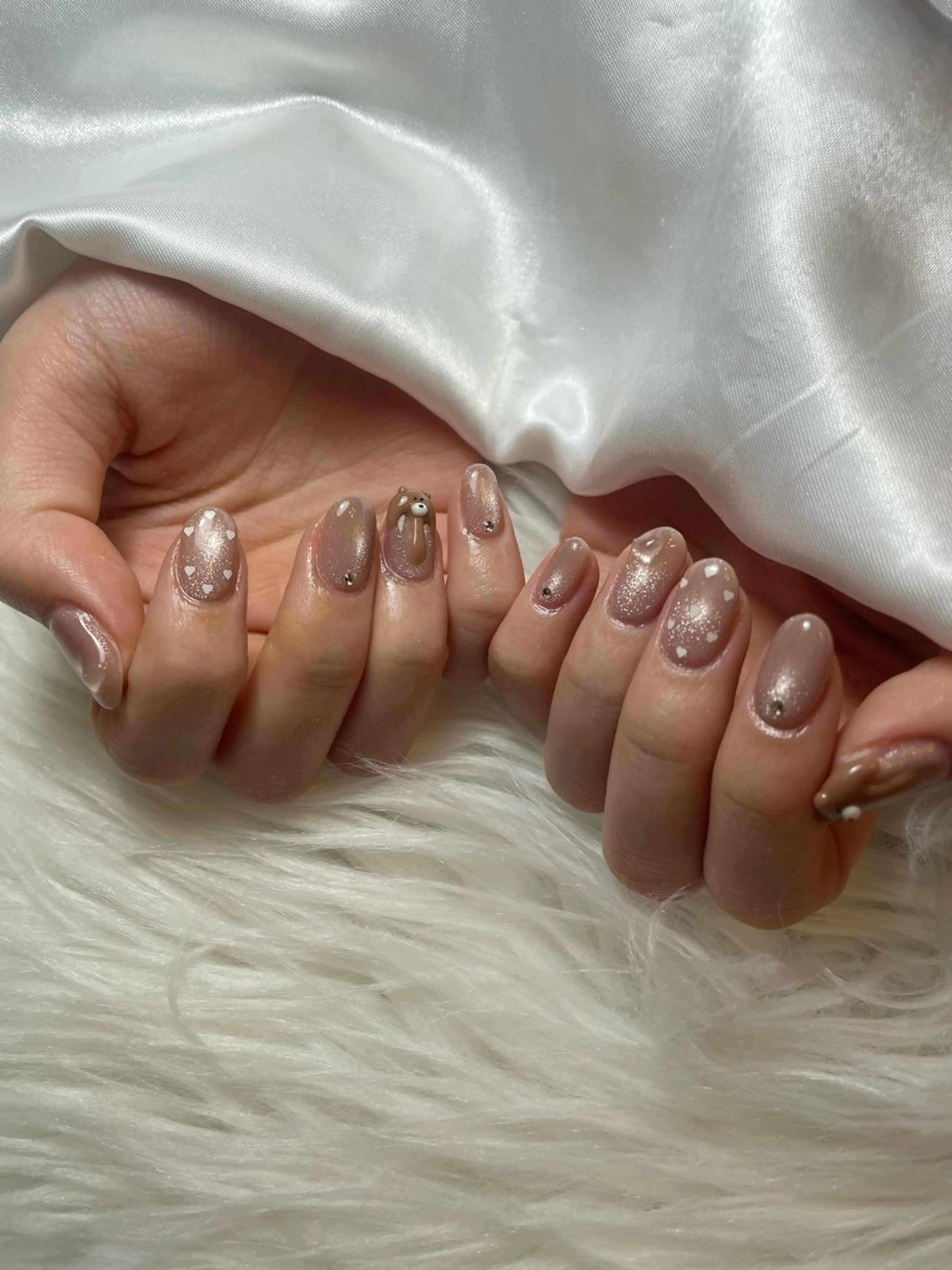 ネイル ブルー キラキラネイル 韓国ネイル マグネットネイル シンプルネイル ハンドネイル timtam --sakiのネイルデザイン