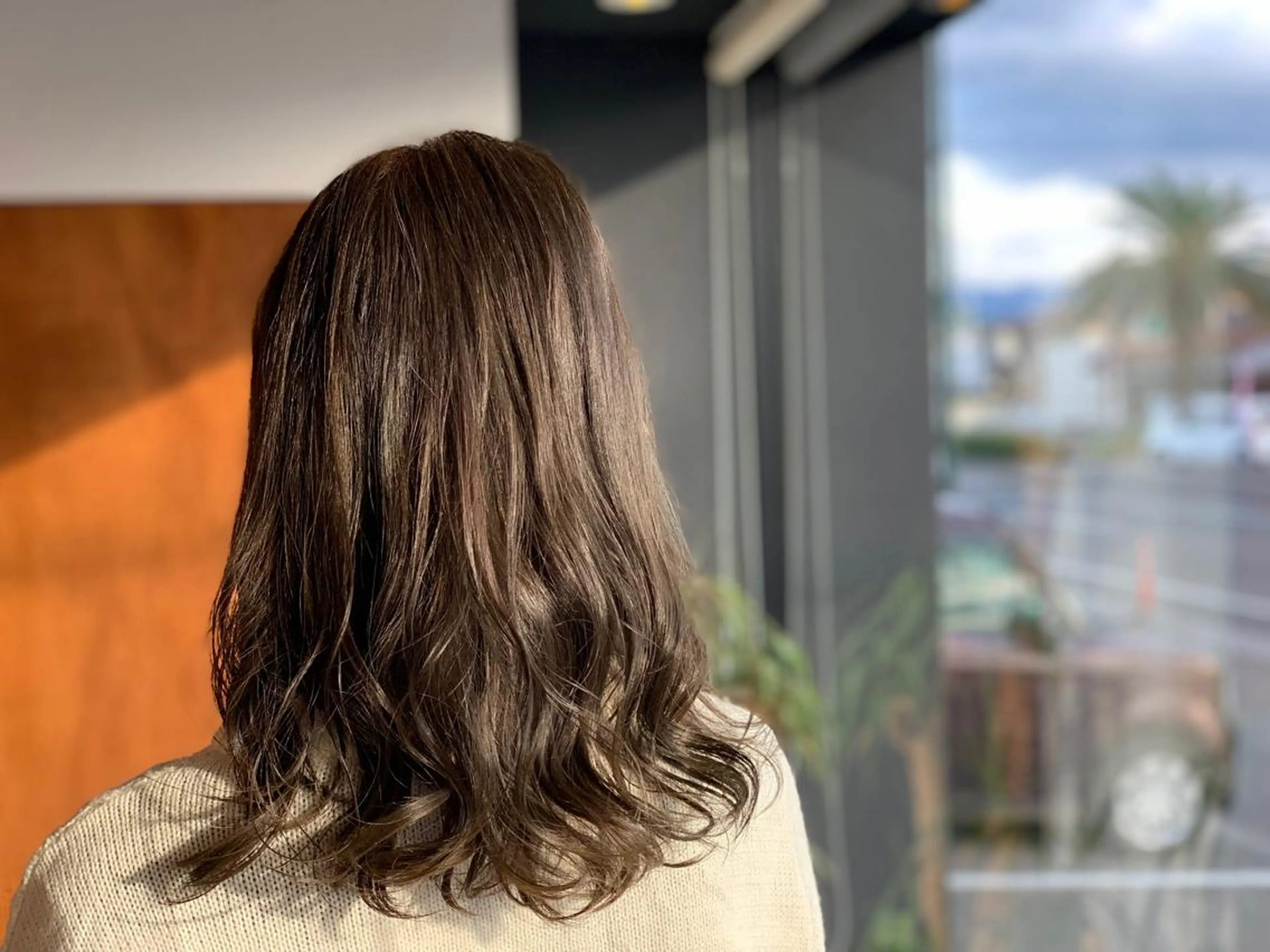 セミロング カラー ヘアカラー トリートメント IORI #韓国ヘア#髪質改善のヘアスタイル