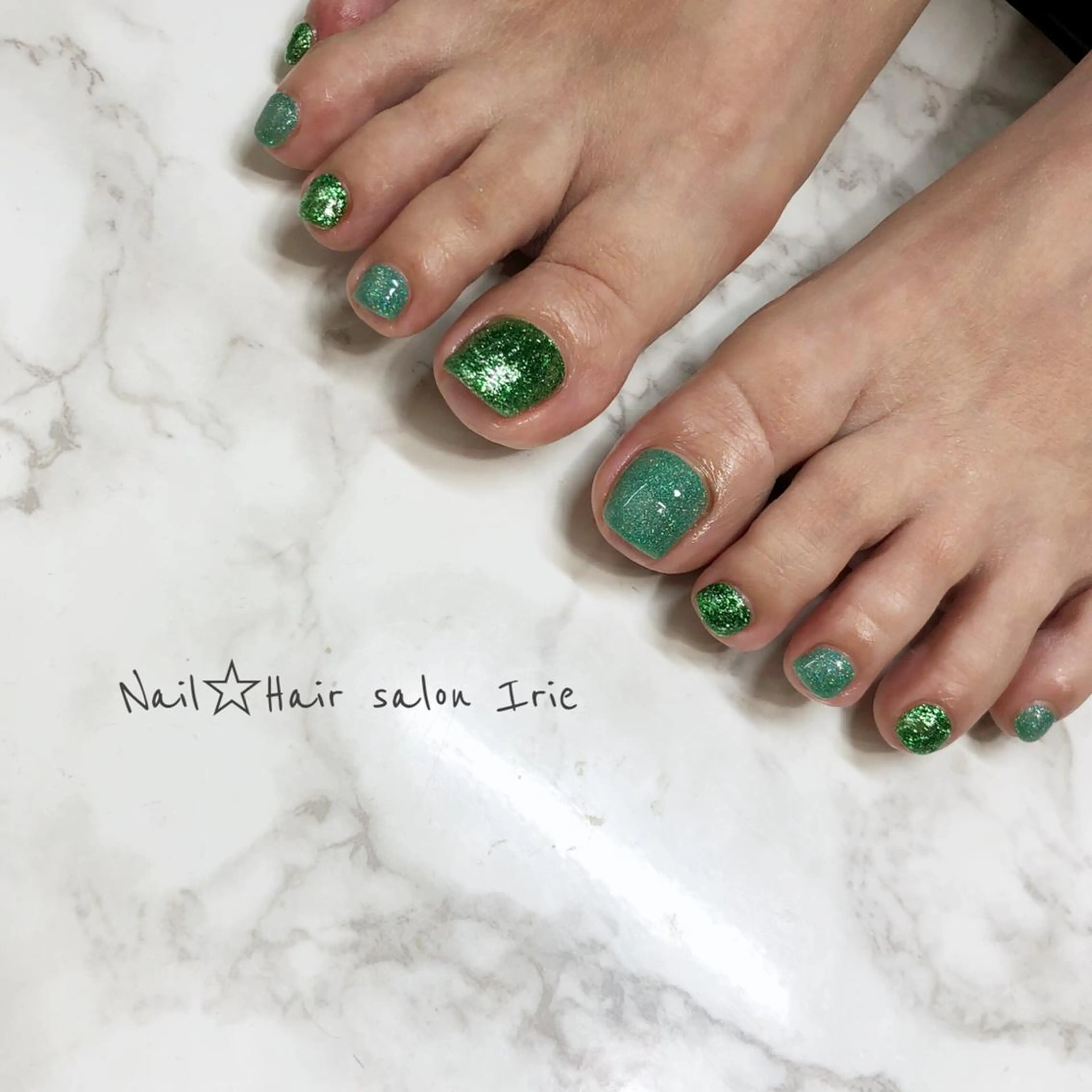 ネイル フットネイル Hair salon Irie所属・與儀 知佳のネイルデザイン