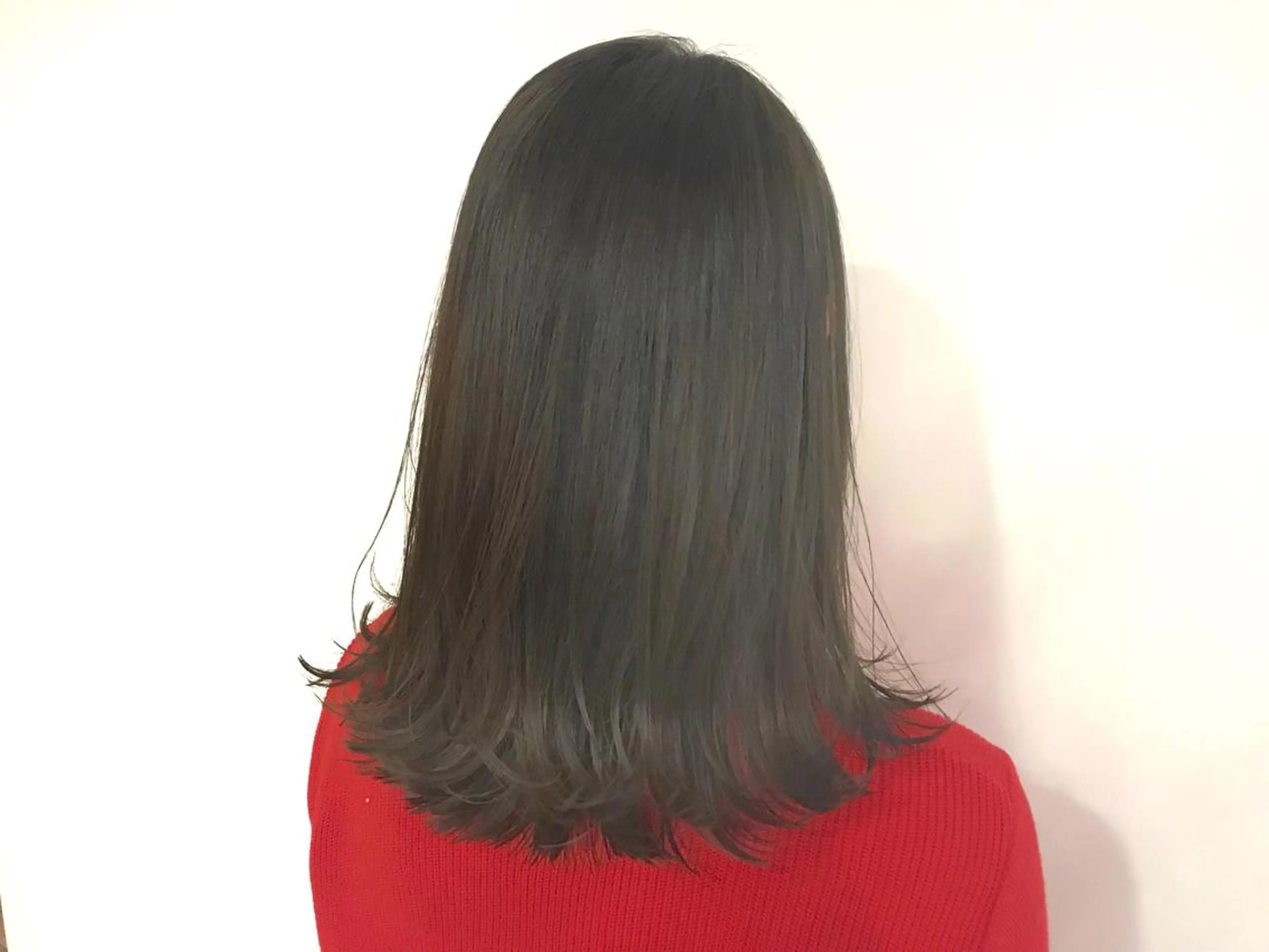 セミロング カラー ダークグレー ダークグレージュ グレージュ カット ヘアカラー トリートメント ボブ/大人ヘア k-two濱田のヘアスタイル