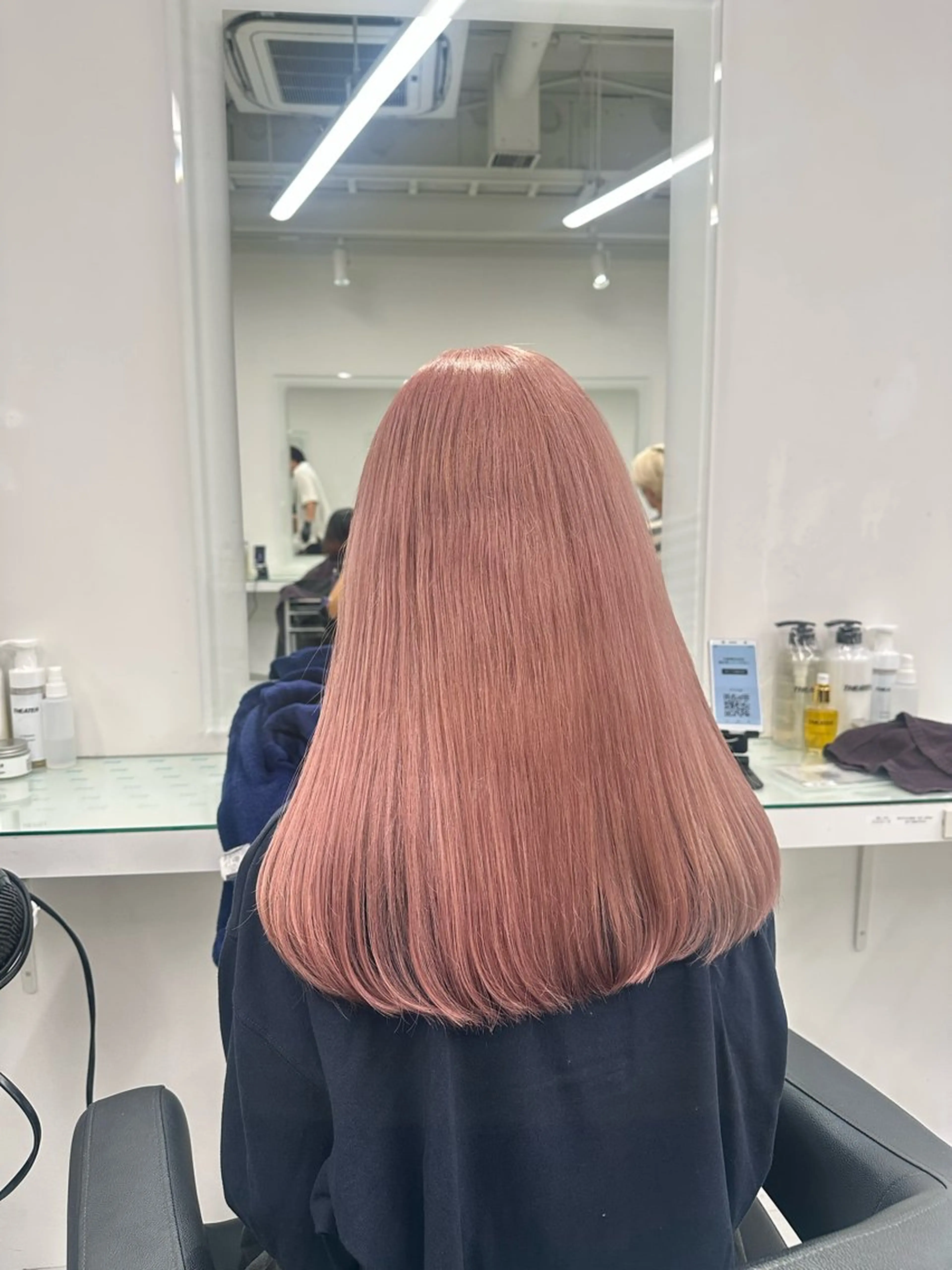 セミロング カラー ヘアカラー トリートメント ヘッドスパ ヘアセット ❄最強かわいいカラー ❄️MINA❄️のヘアスタイル
