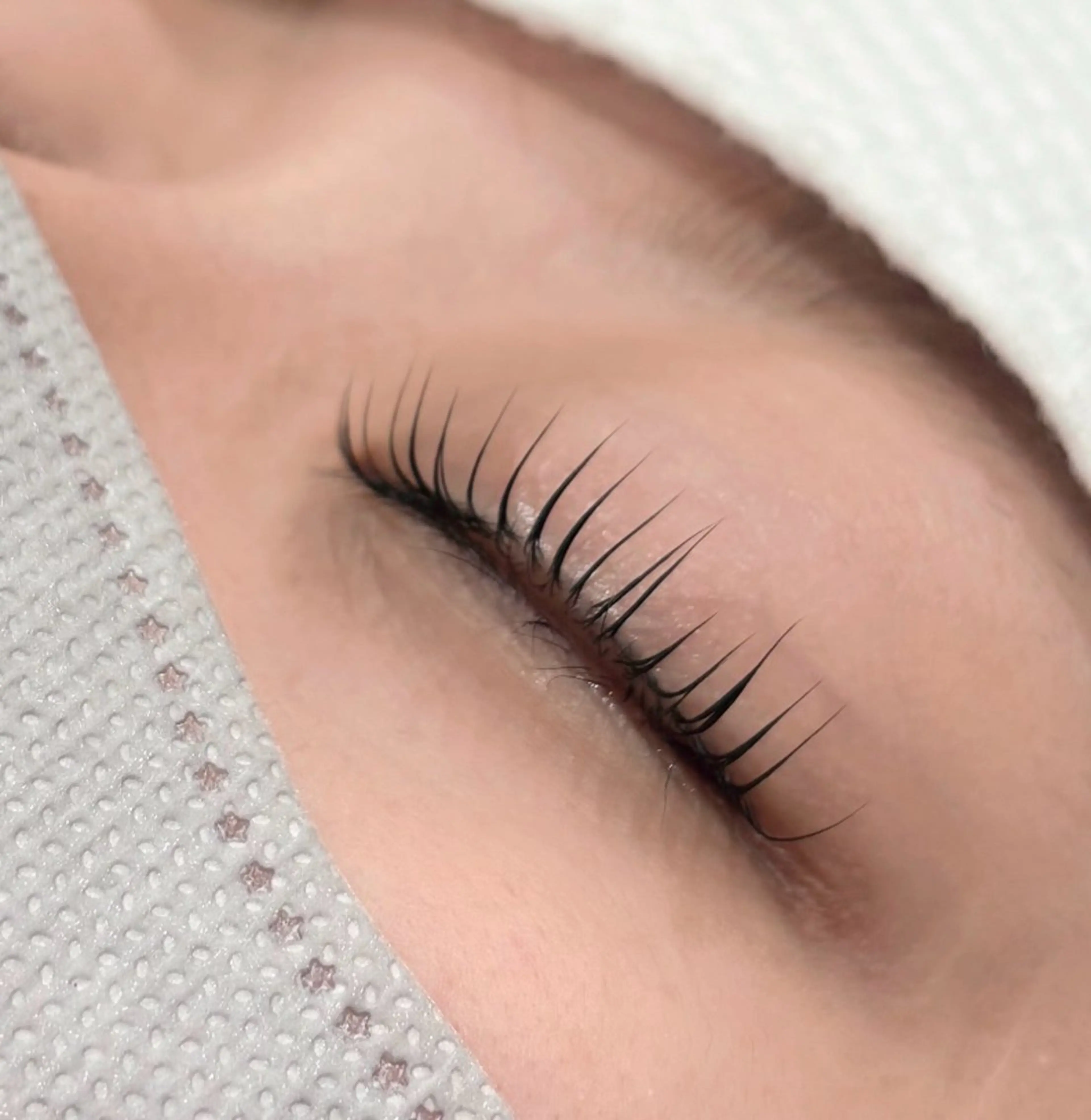 マツエク・マツパ 韓国風マツエク ドーリーラッシュ所属・ドーリーラッシュ 内田のマツエク・マツパデザイン