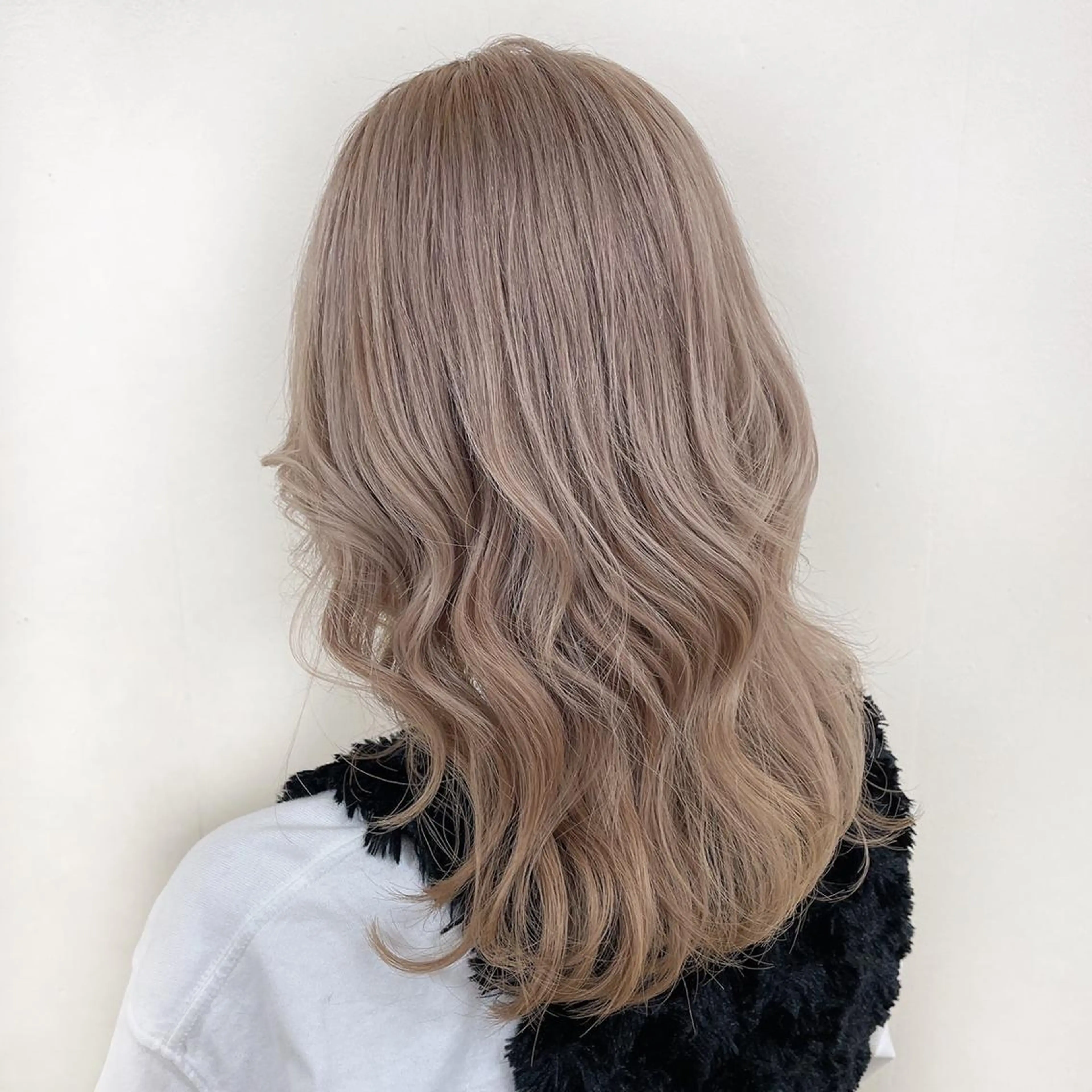 ミディアム パーマ ヘアアレンジ 💕上野美容師☁ ブリーチ💖サワのヘアスタイル