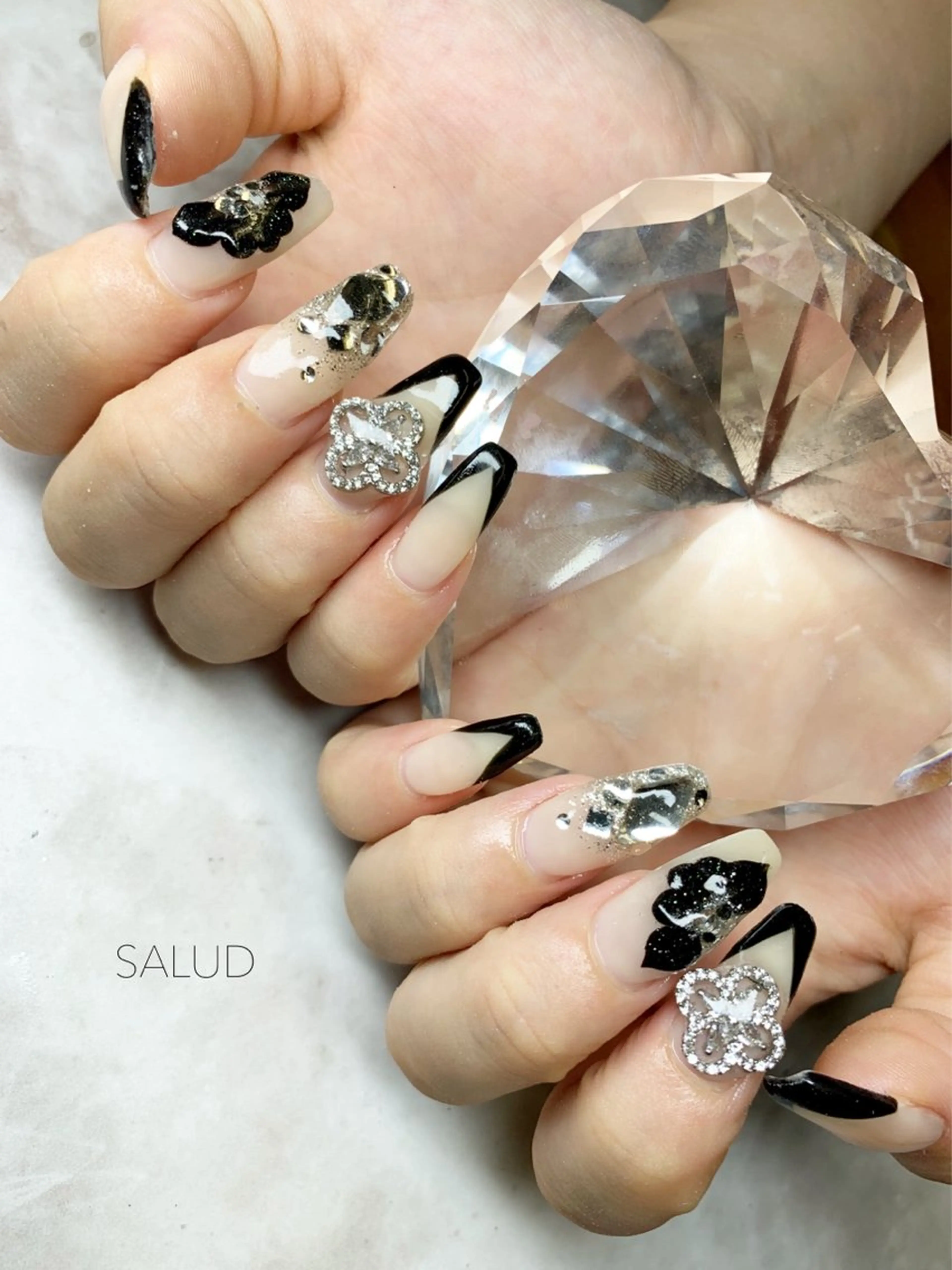 ネイル ハンドネイル Nail Salon SALUDのネイルデザイン