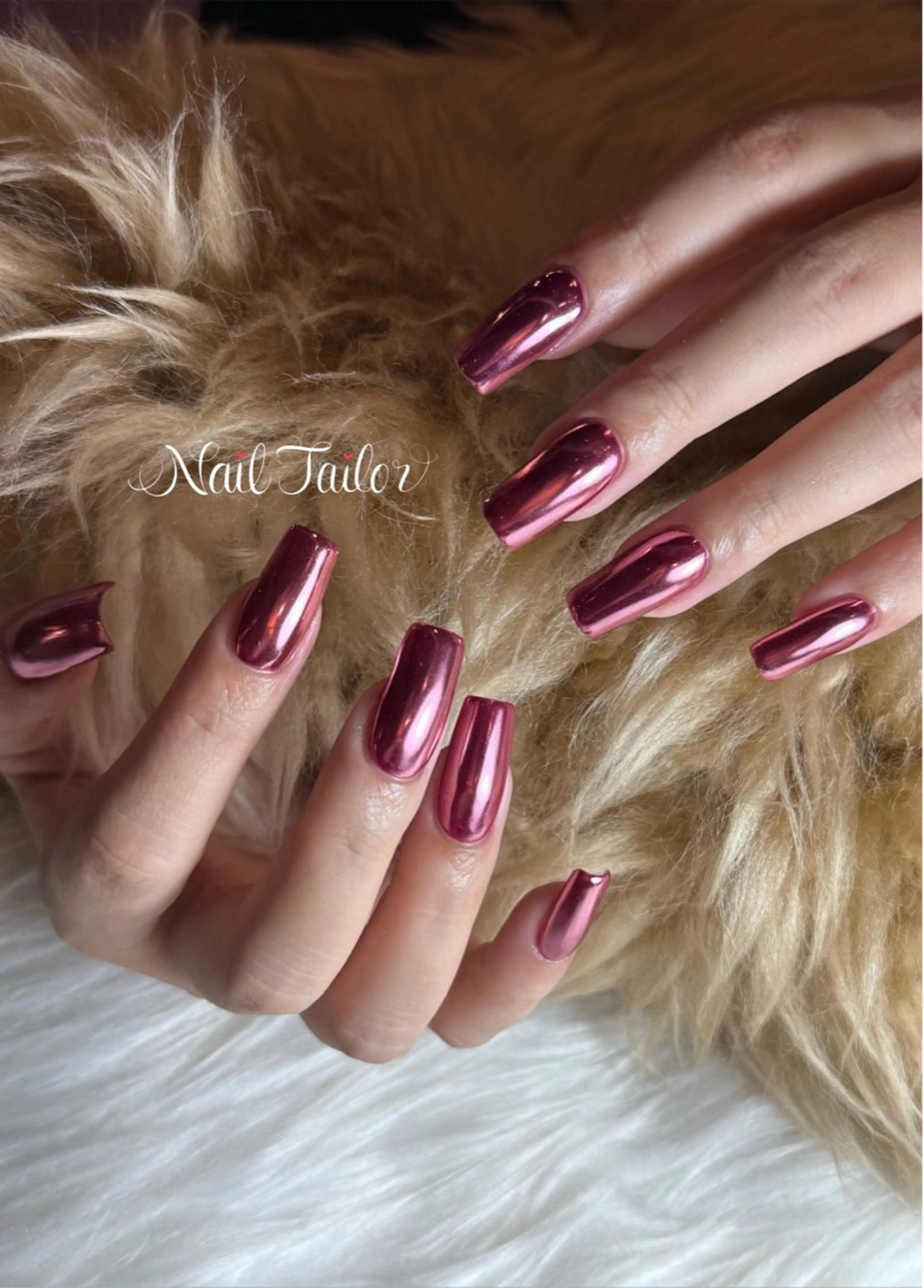 ネイル ミラーネイル ピンク スクエアネイル ハンドネイル 〜Nail Tailor〜　ネイルテイラー所属・NailTailor ネイルテイラーのネイルデザイン