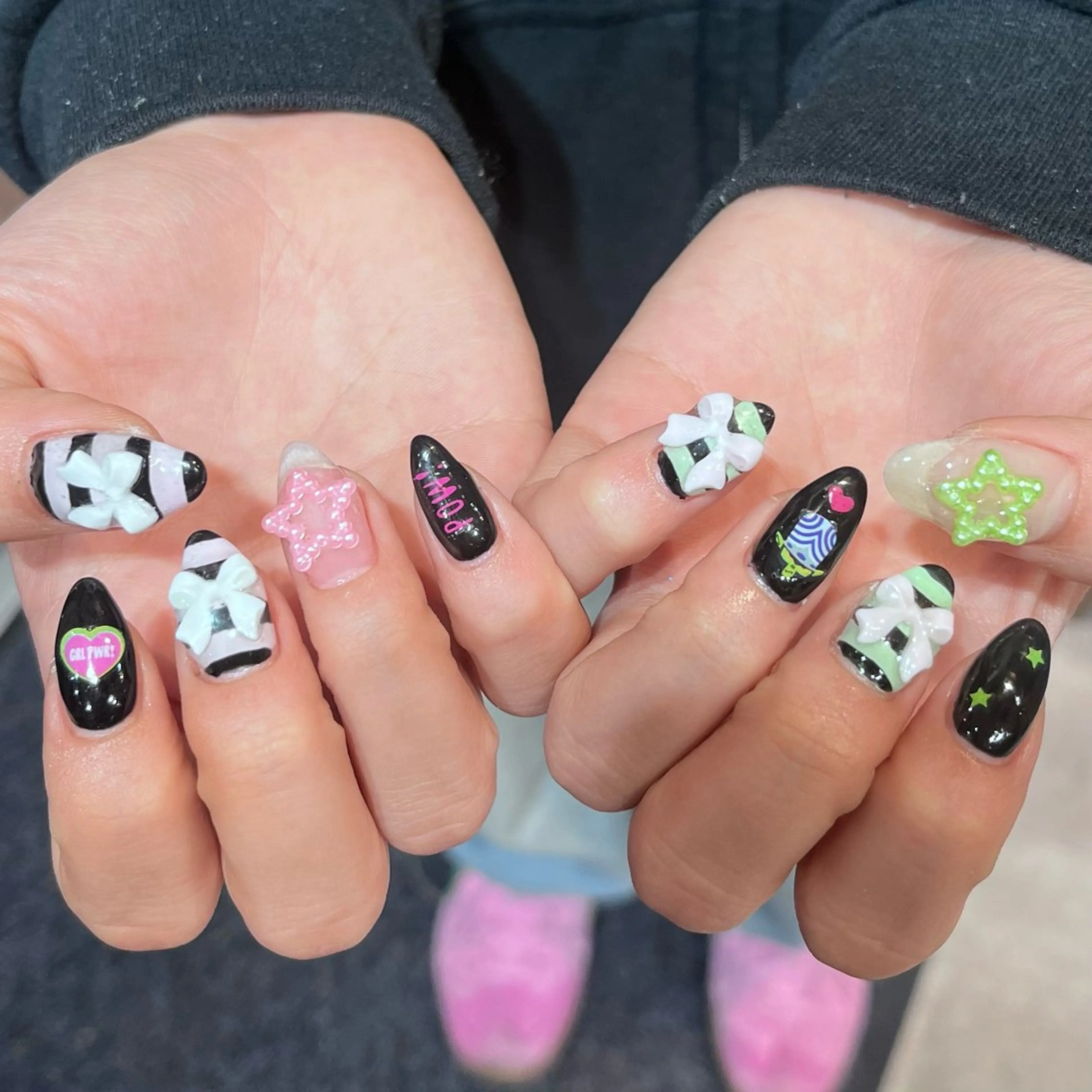 ネイル ハンドネイル 🩶レイナ🩶 color/nailのヘアスタイル