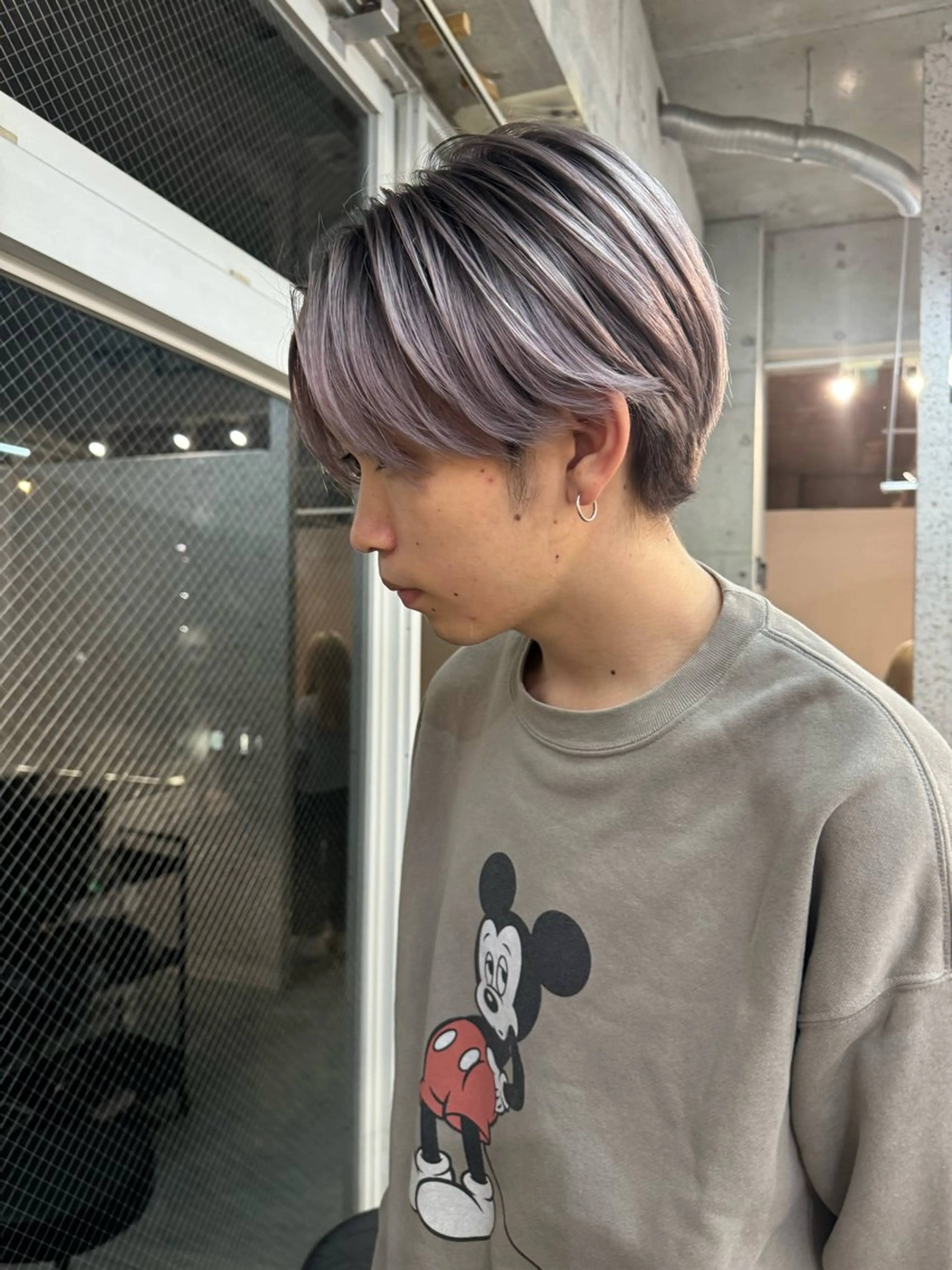 ショート 有人/バレイヤージュ /シャドールーツのヘアスタイル