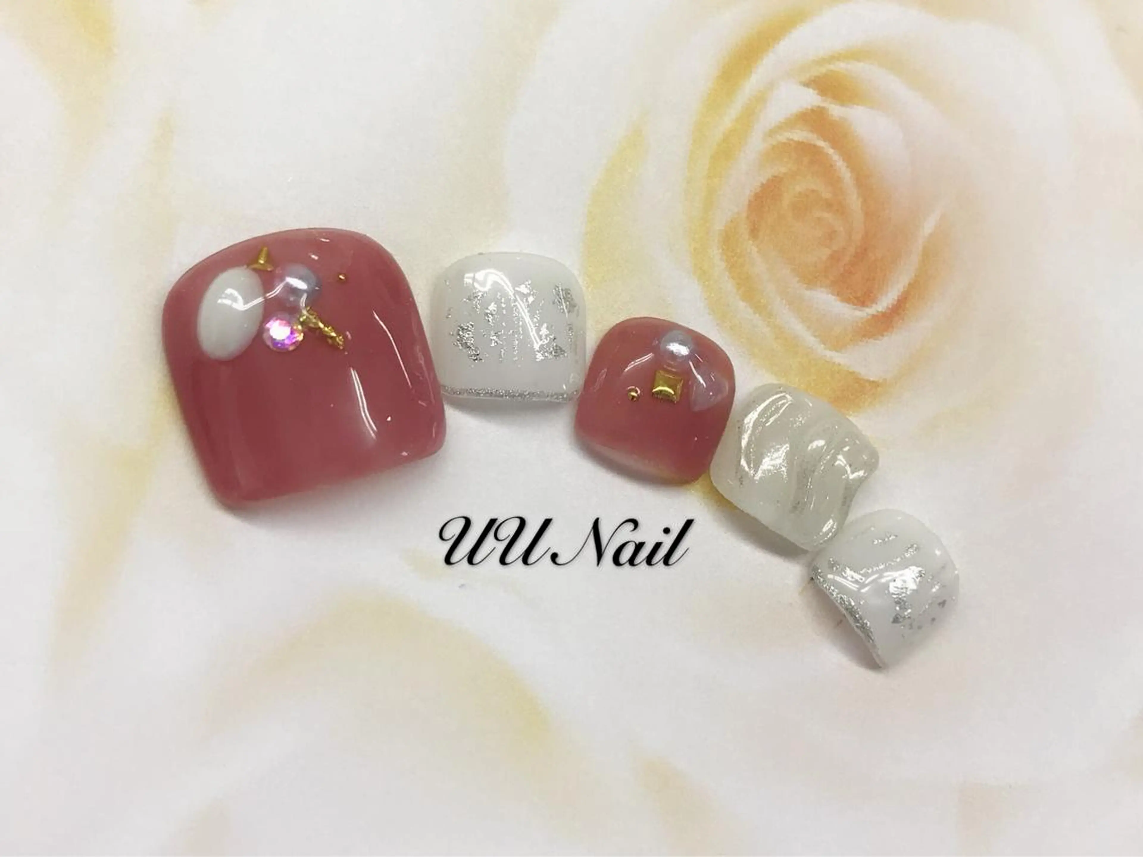 ネイル UU Salon所属・UU ゆきのネイルデザイン