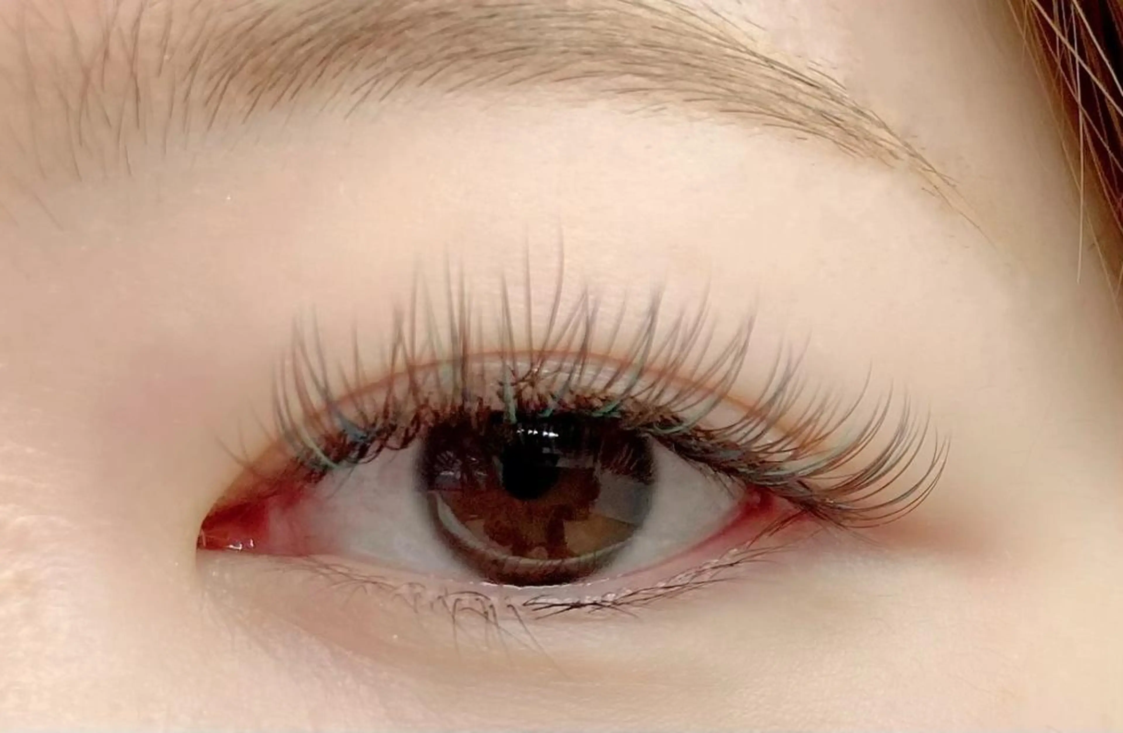 カラー マツエク・マツパ ブラウンカラー カラーマツエク L'unique YURIのマツエク・マツパデザイン