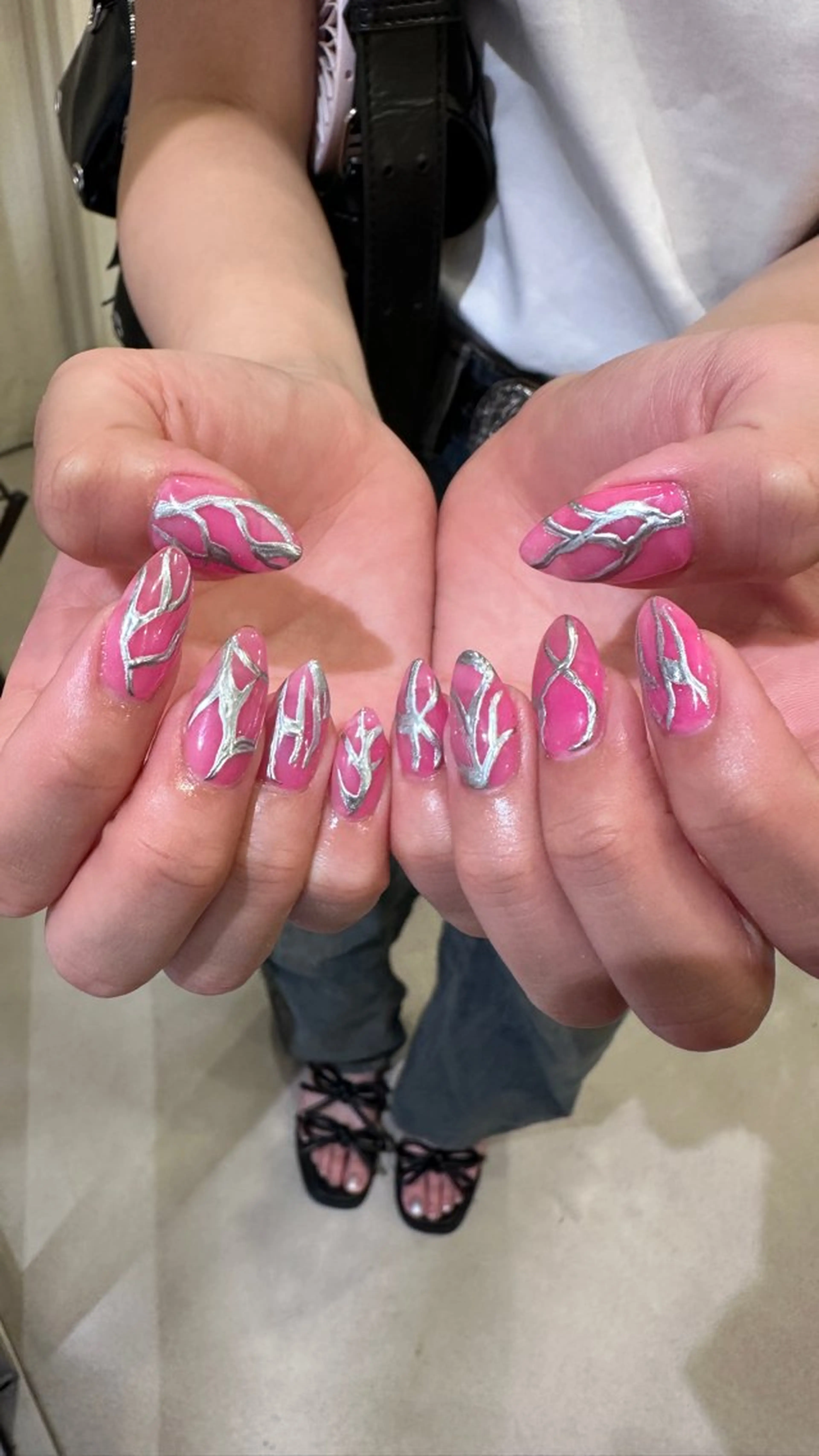 ネイル ハンドネイル 👽個性派ネイル🎀 komachiのヘアスタイル