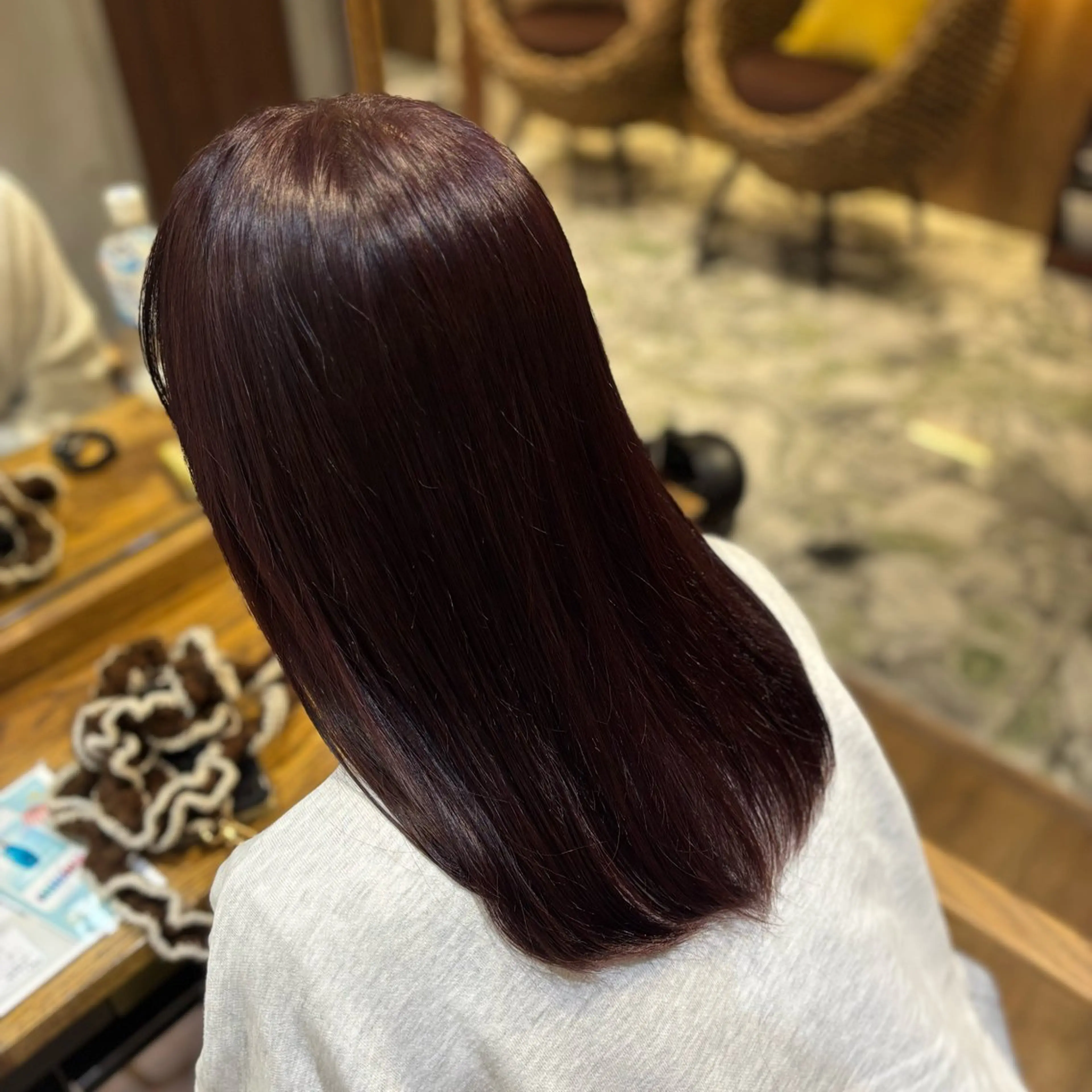 セミロング ラベンダーブラウン こう⭐️ 新宿アシスタントのヘアスタイル