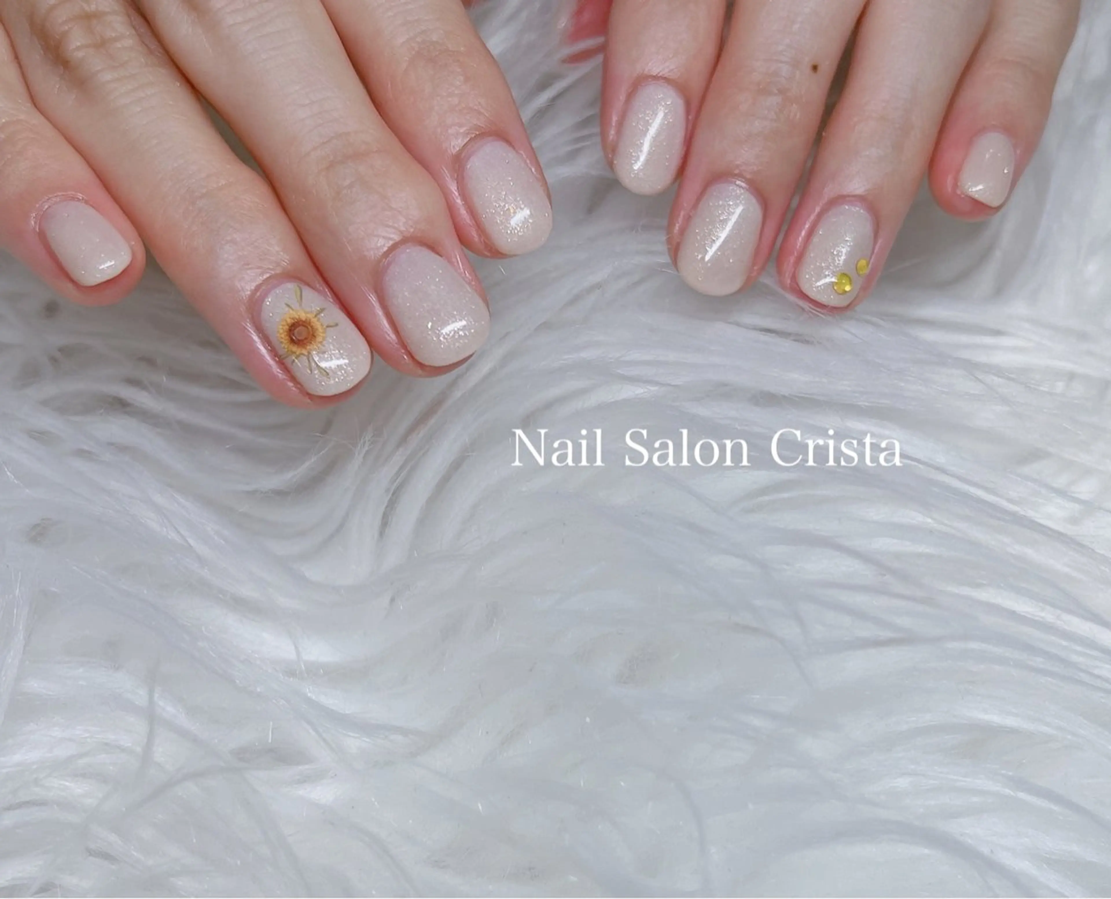 ネイル ジェルネイル パラジェル ハンドネイル CRISTA所属・CRISTA MOMOのネイルデザイン