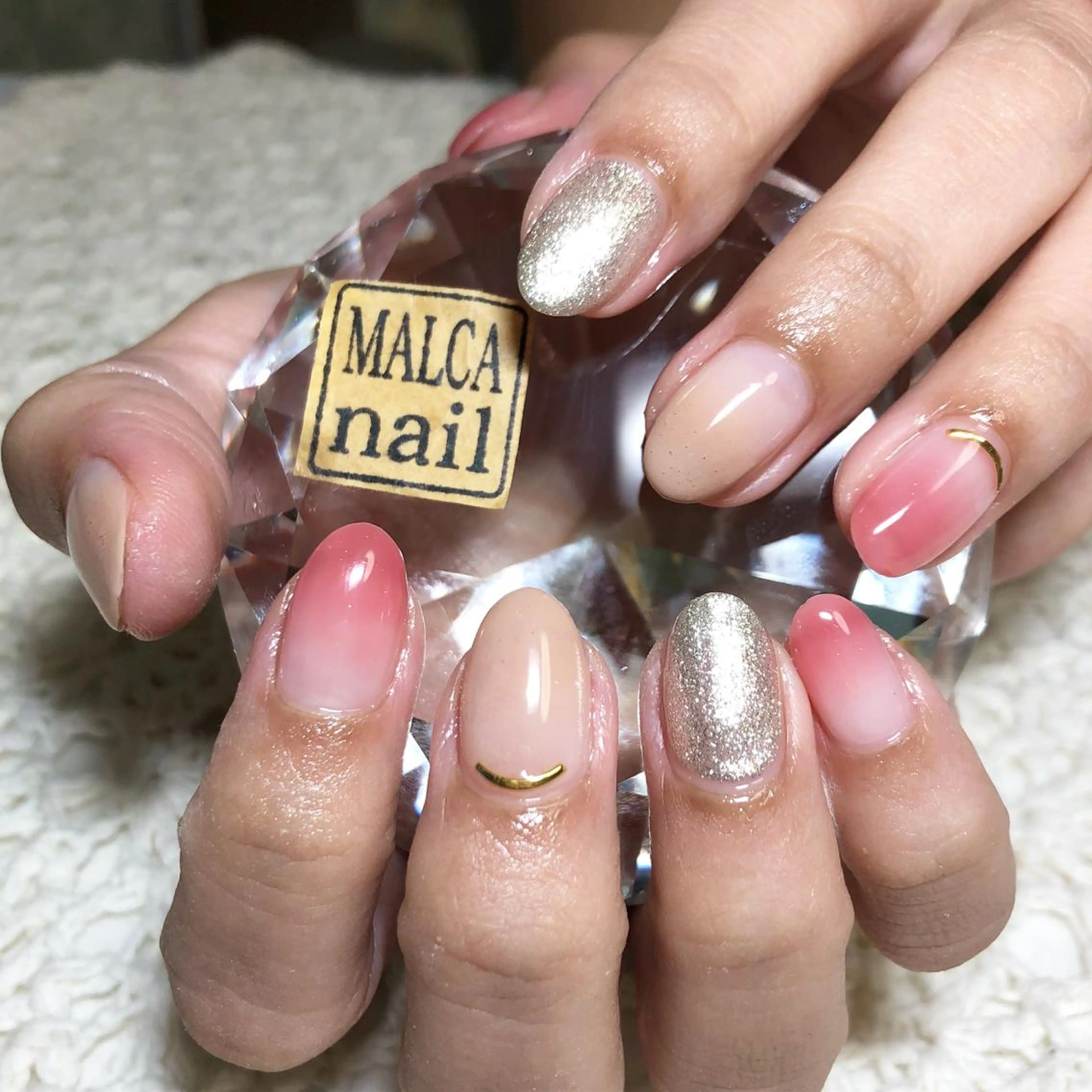 セミロング カラー ヘアアレンジ キッズ ネイル MALCAnail(マルカネイル)所属・荒木 莉奈のネイルデザイン