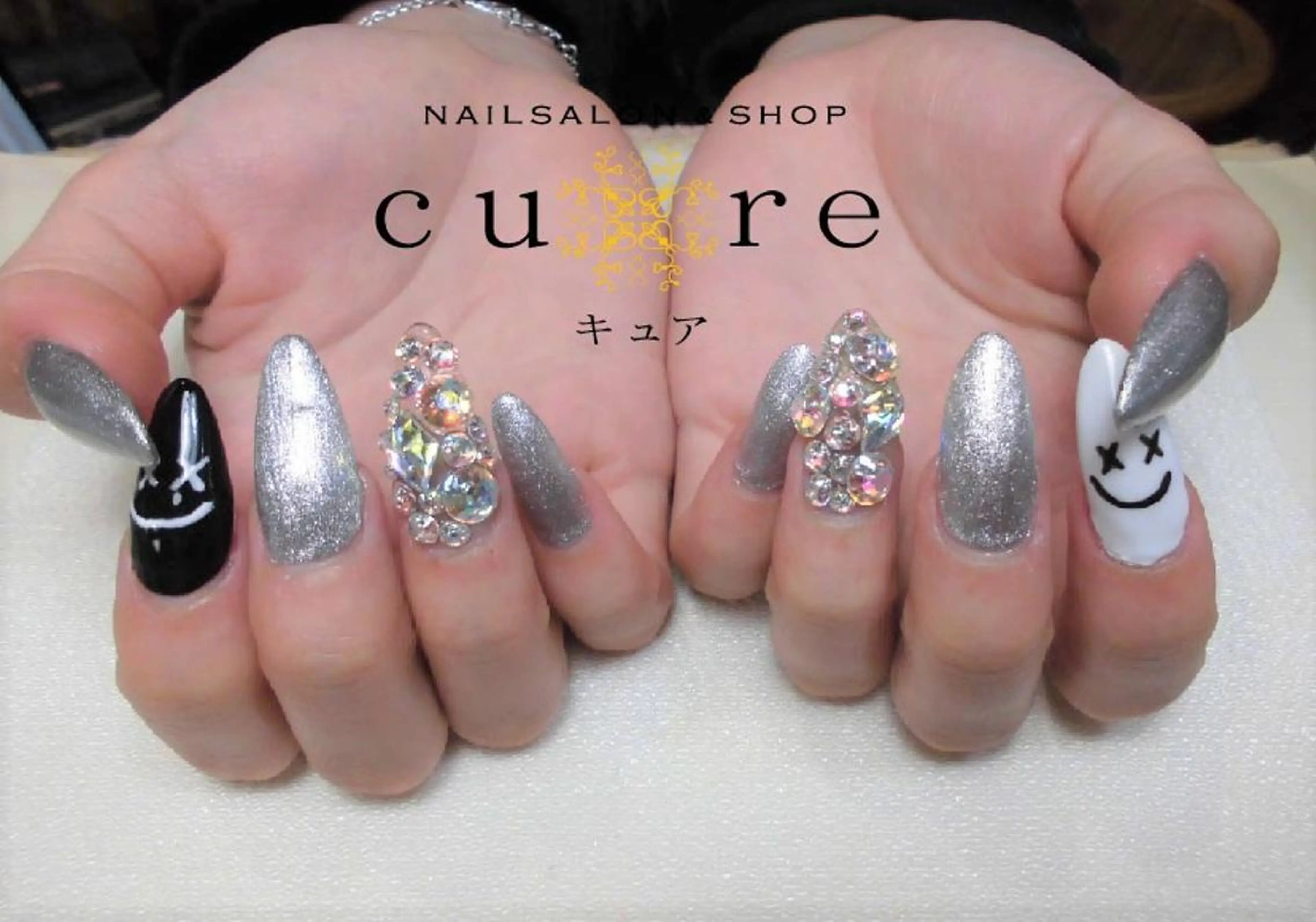 ロング ネイル ネイルサロン Cureのネイルデザイン