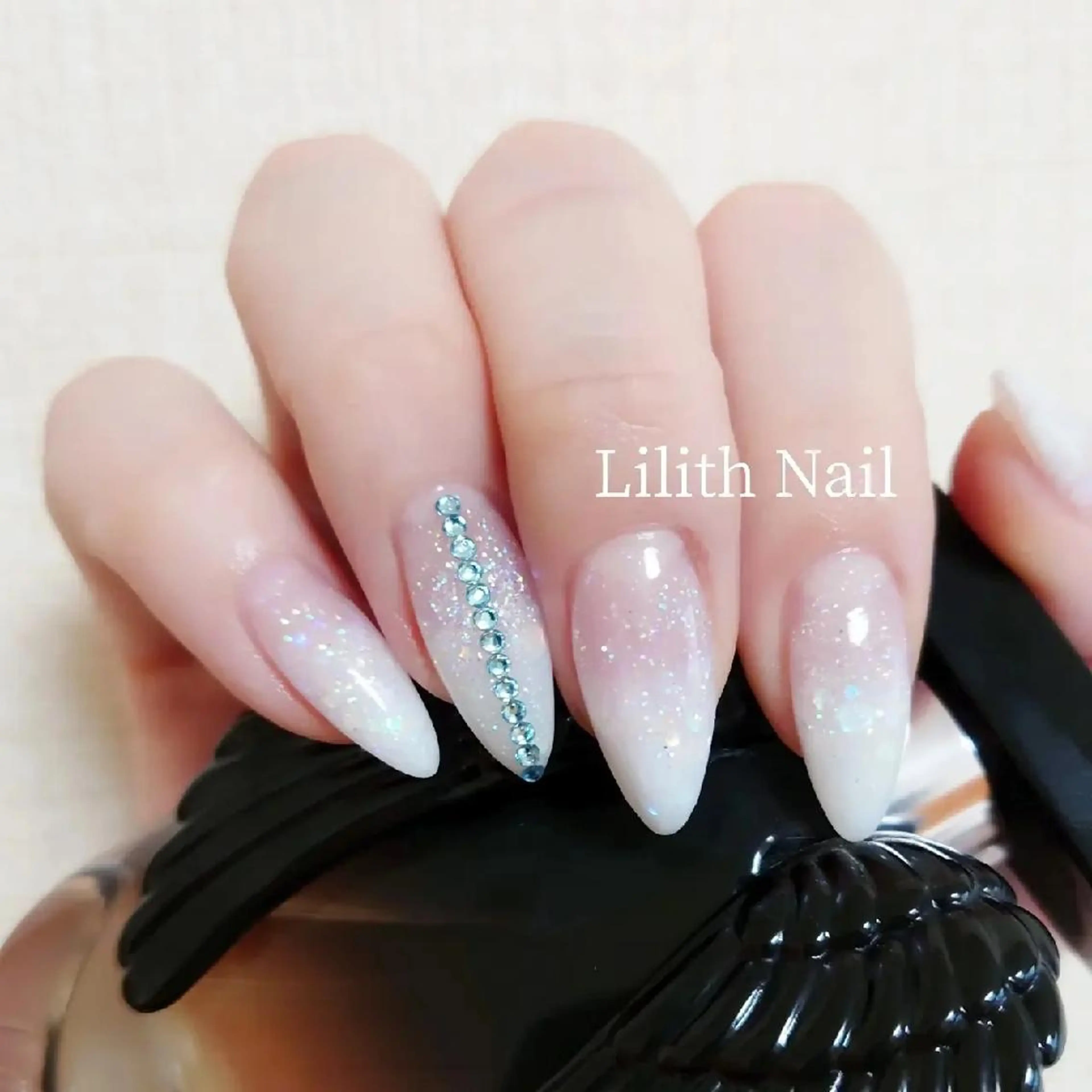 ネイル スカルプネイル Lilith Nailのネイルデザイン