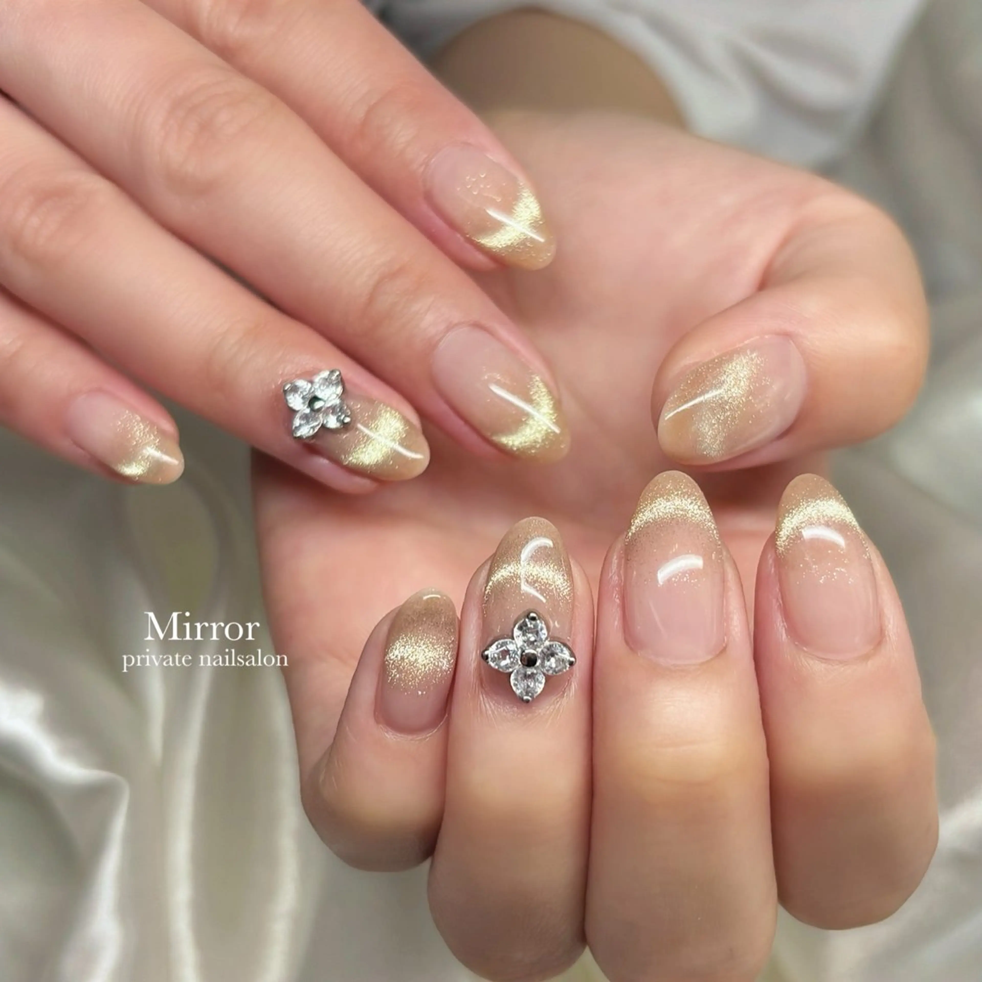ネイル ハンドネイル nailsalon Mirrorのネイルデザイン