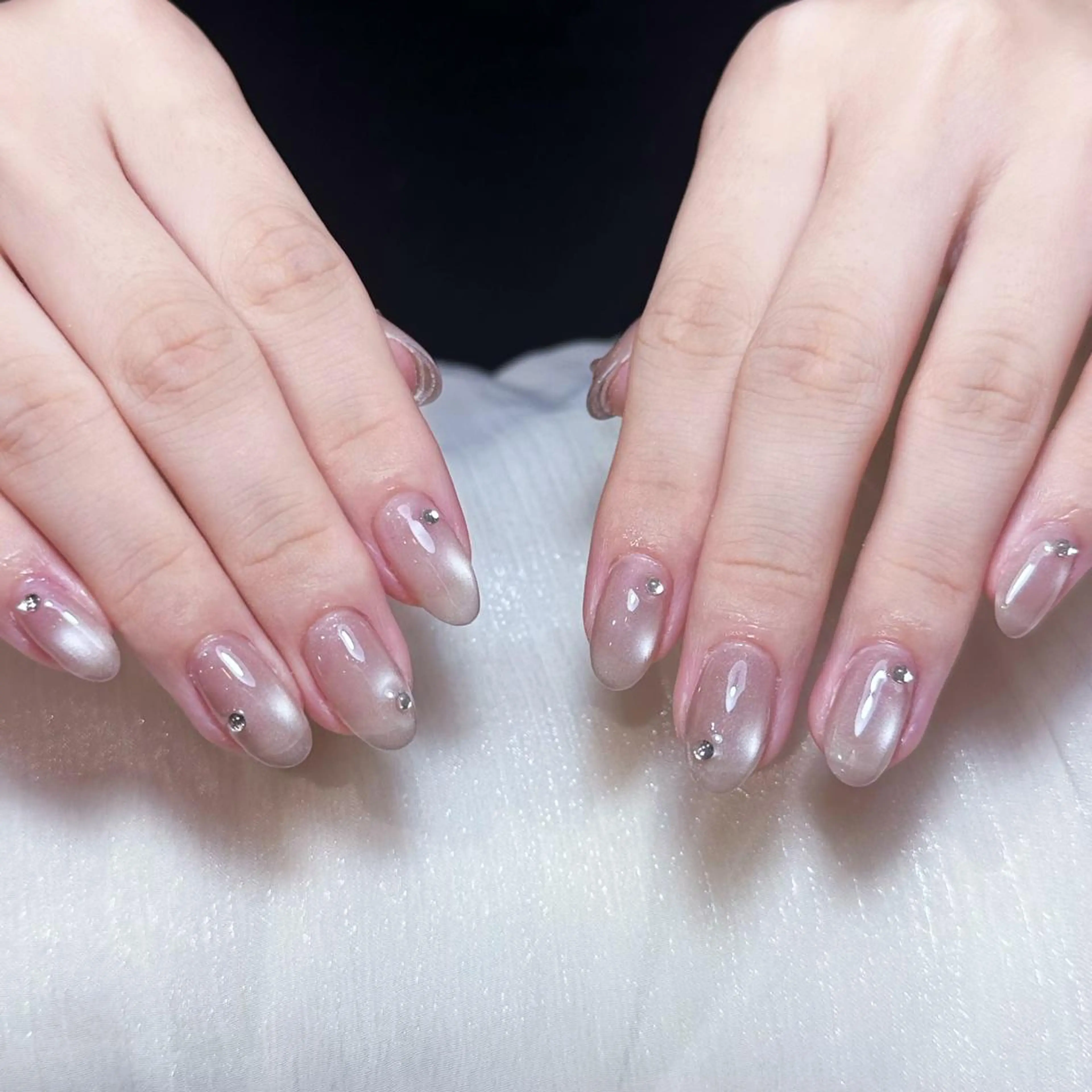 ネイル アートネイル オーロラネイル ガーリー キラキラネイル マグネットネイル ハンドネイル ハンドケア Diamond 🚢のネイルデザイン