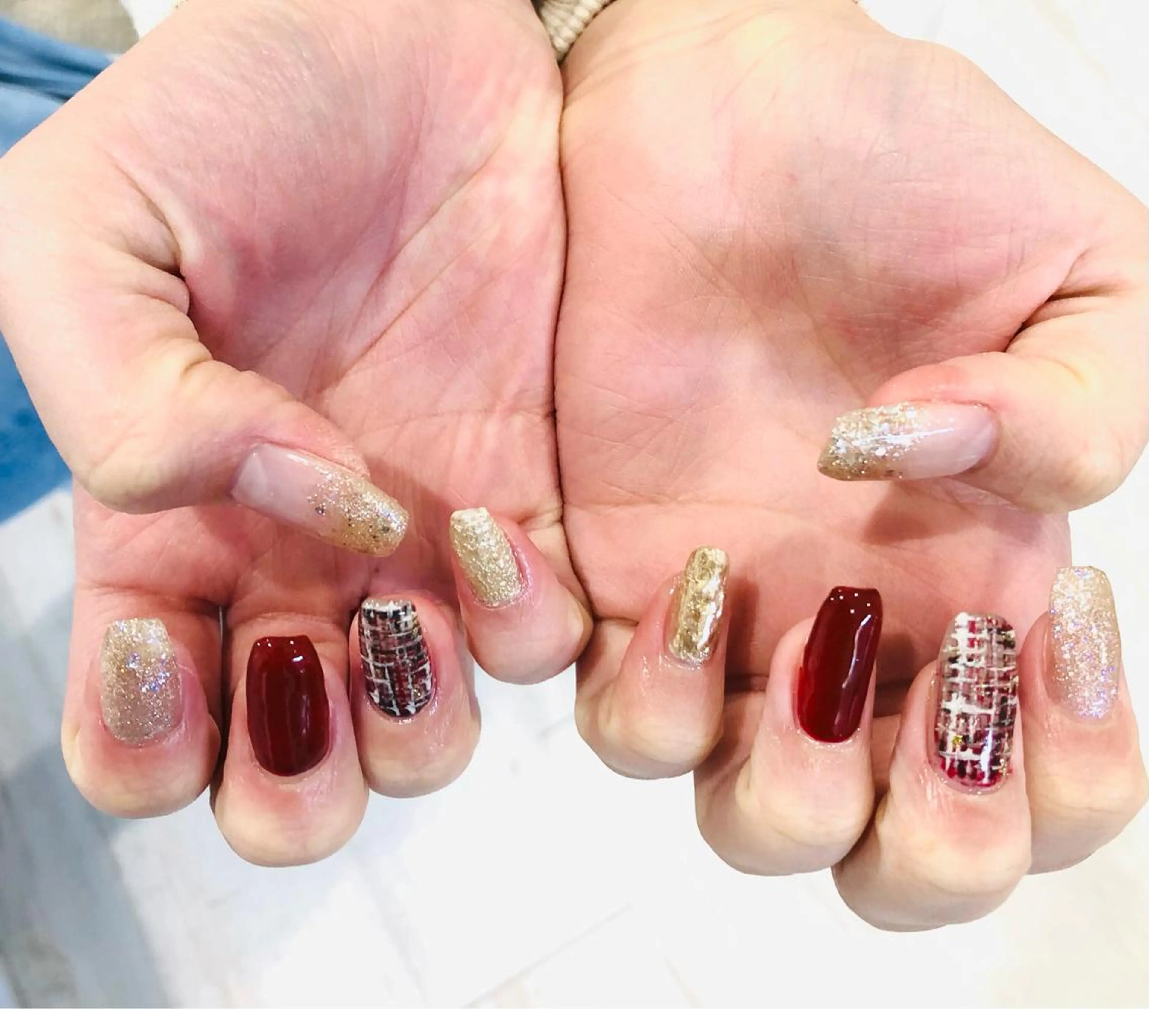 ネイル ラメ(グリッター) ラメグラデーション ニュアンスネイル 冬ネイル クリスマス Ｈ3（エイチスリー）所属・H3 hitoのネイルデザイン