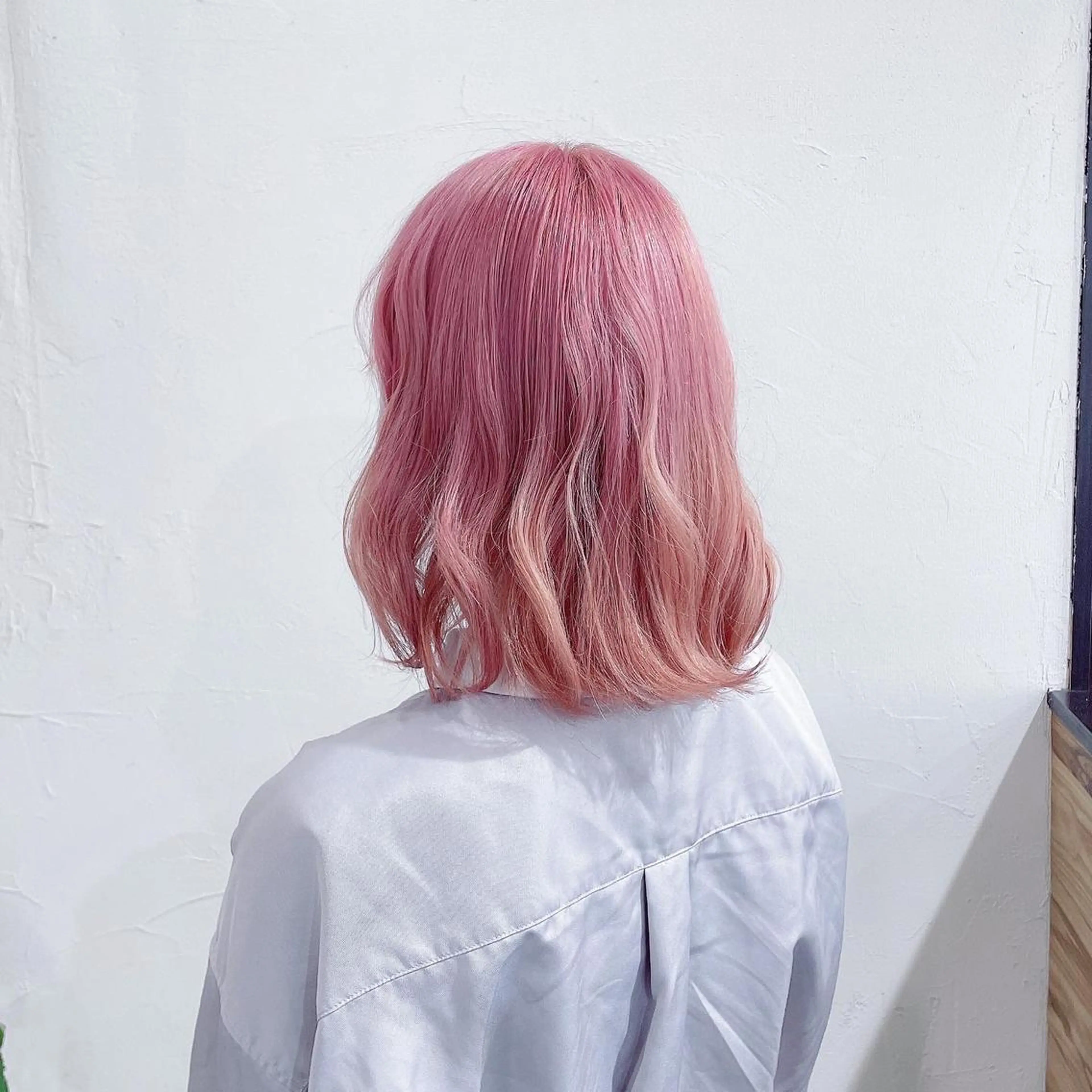 ミディアム カラー ヘアカラー かんばら りょーいのヘアスタイル