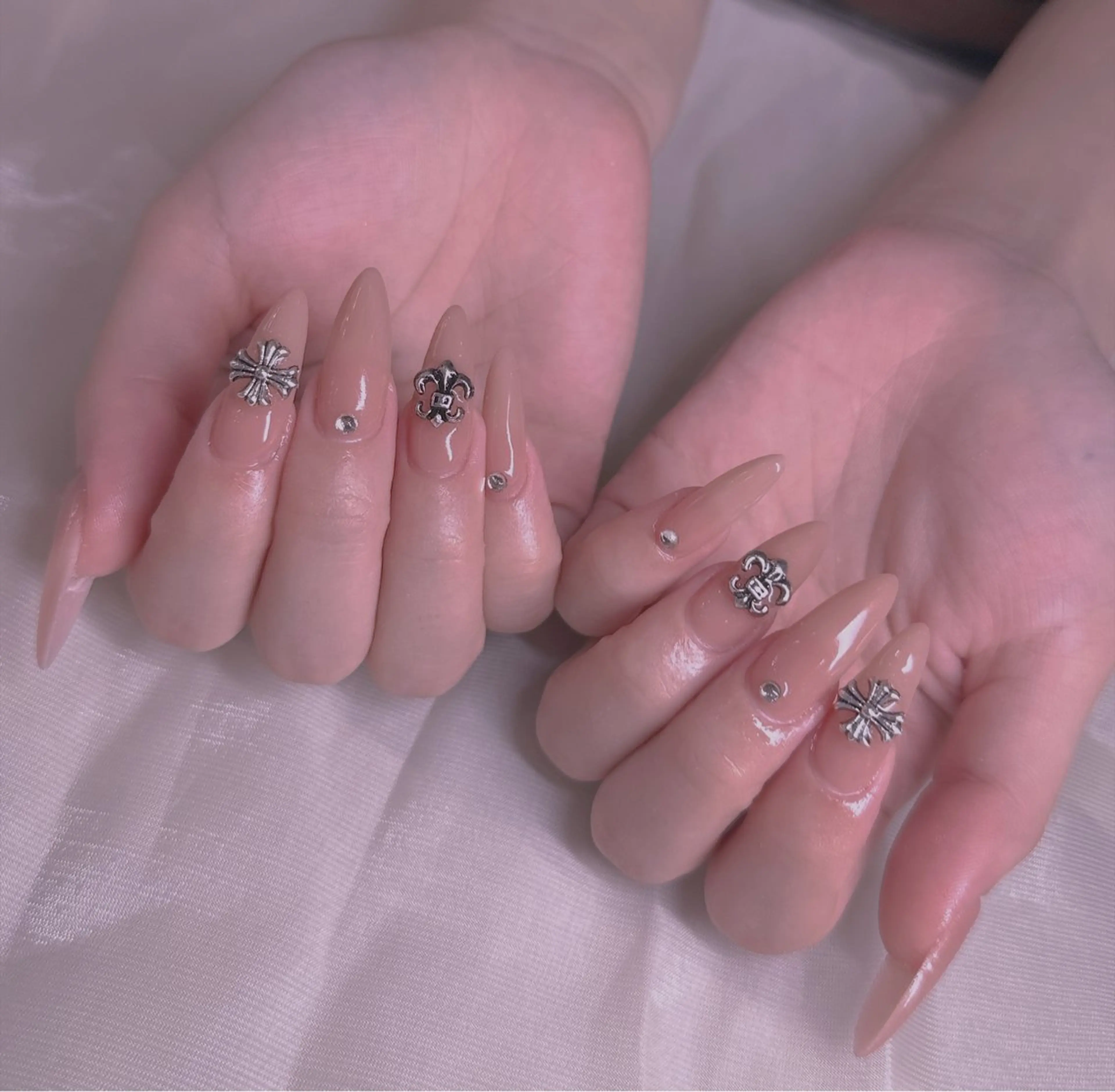 ネイル ハンドネイル エムズ ハヤシのネイルデザイン