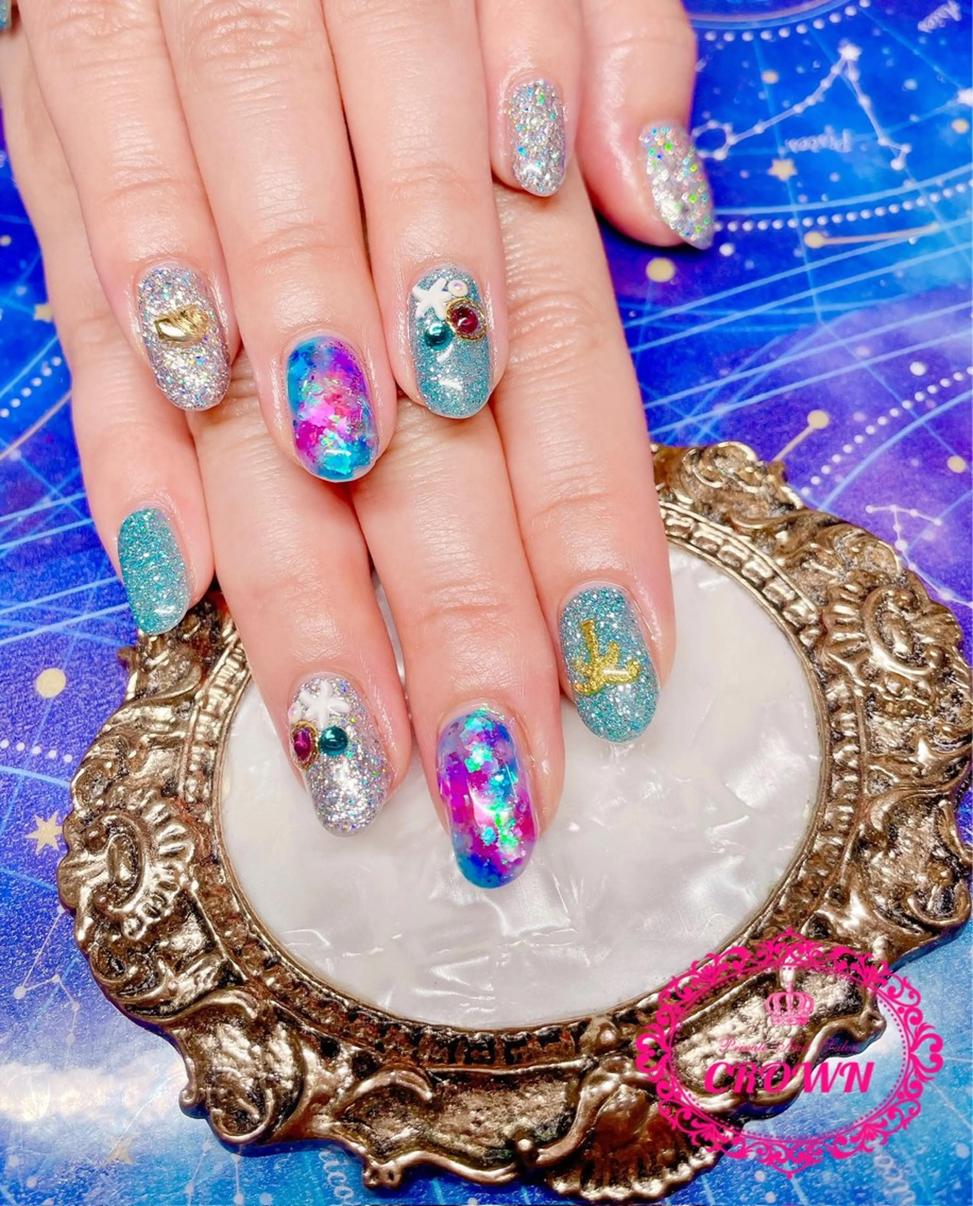 ネイル CROWN プライベートサロンのネイルデザイン