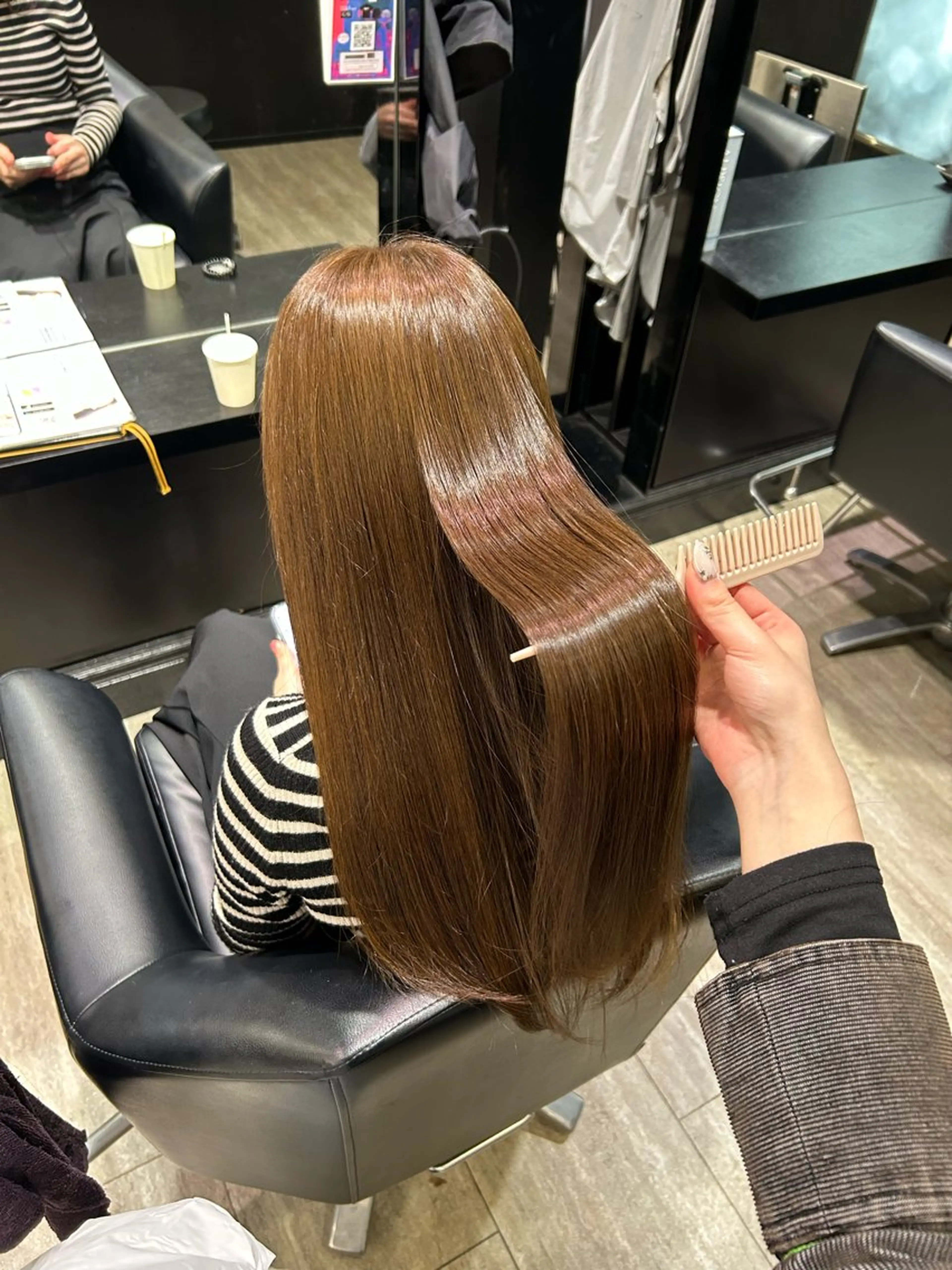 ロング カット ヘアカラー トリートメント ishizuka toaのヘアスタイル