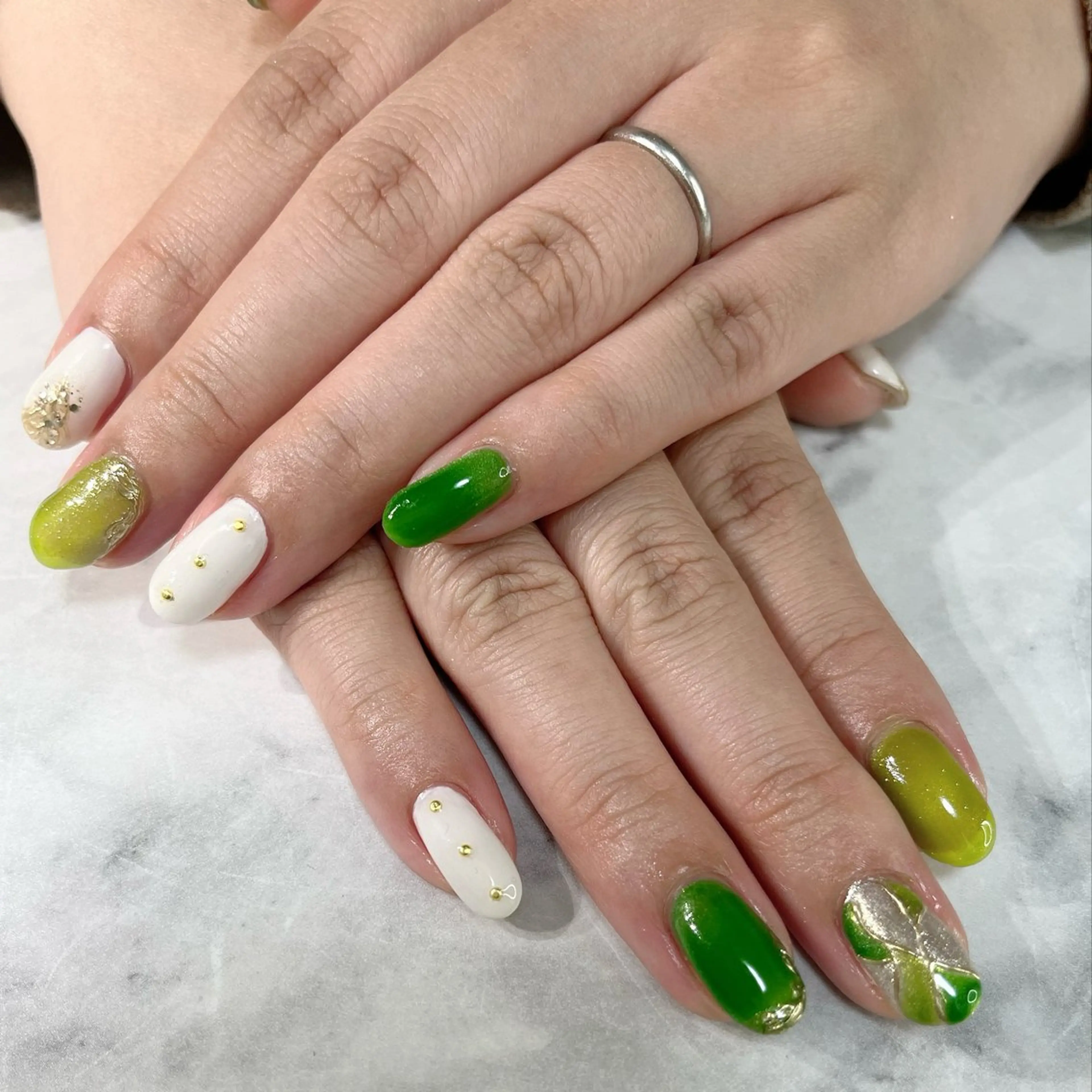 ネイル フットネイル ホームネイルサロン Shellのネイルデザイン