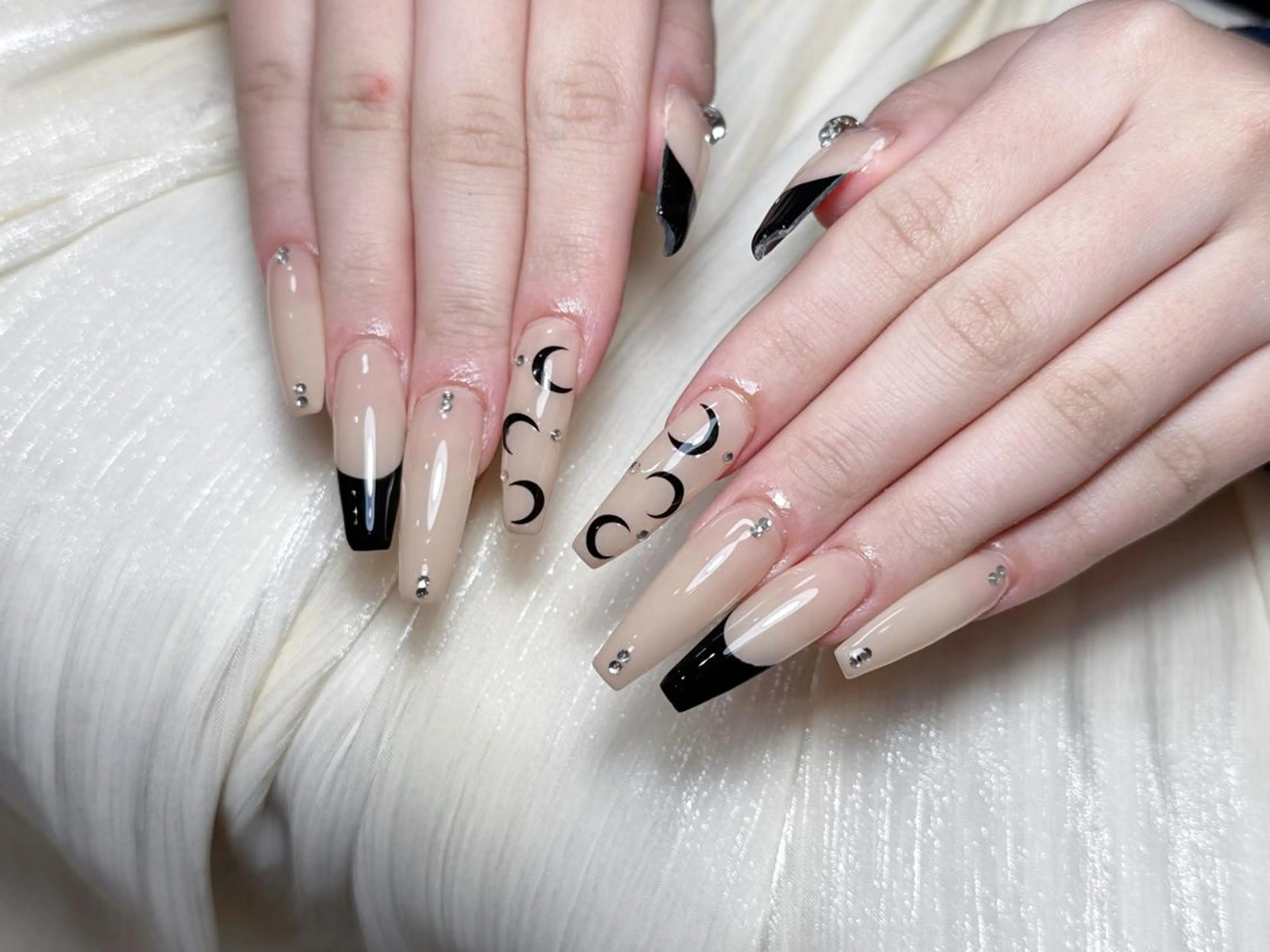 ネイル ハンドネイル ハンドケア DEMAIN _MIO研修のネイルデザイン