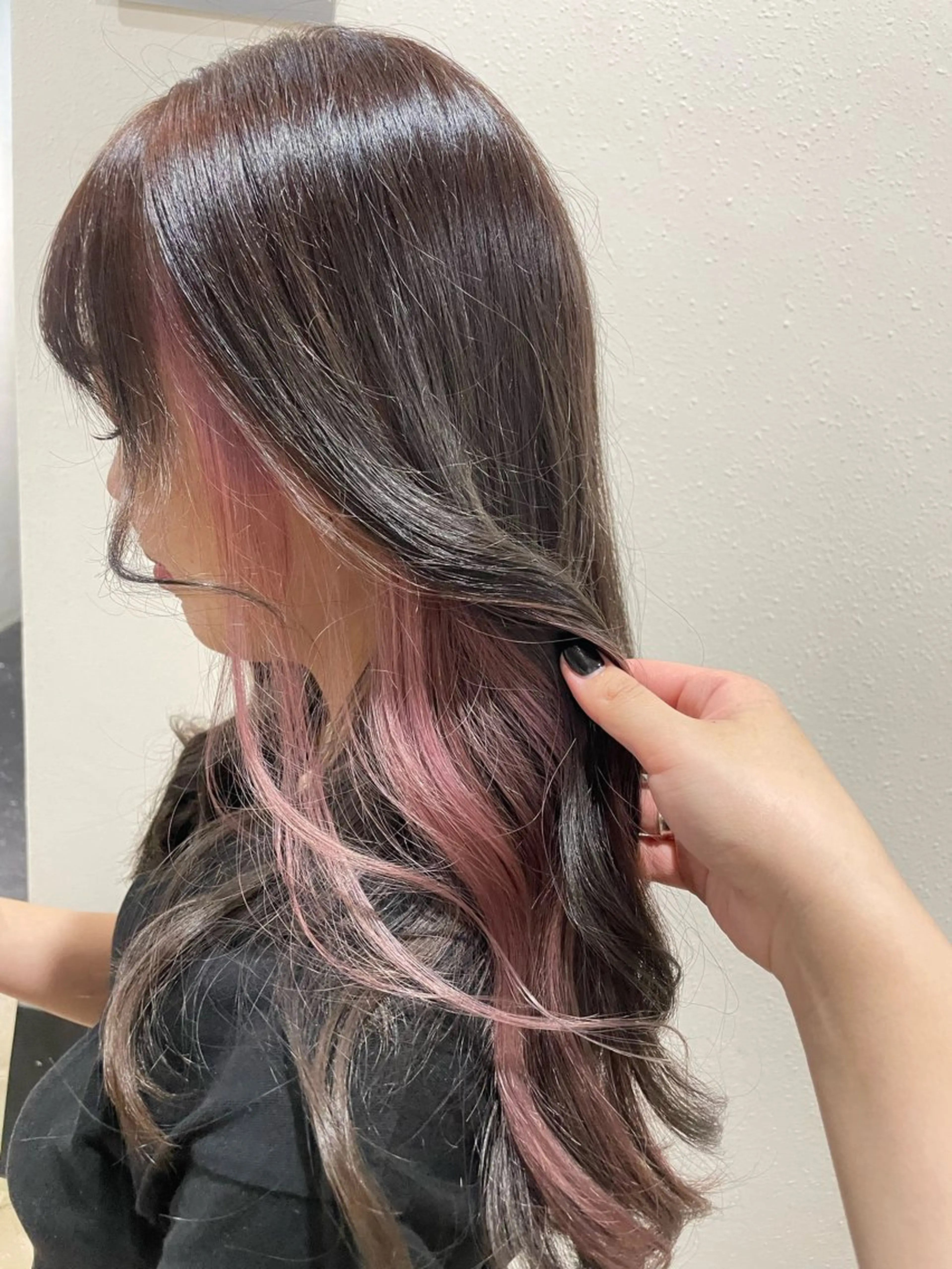 🎀インナーカラー(ブリーチ込み)+カット+トリートメント🎀の写真