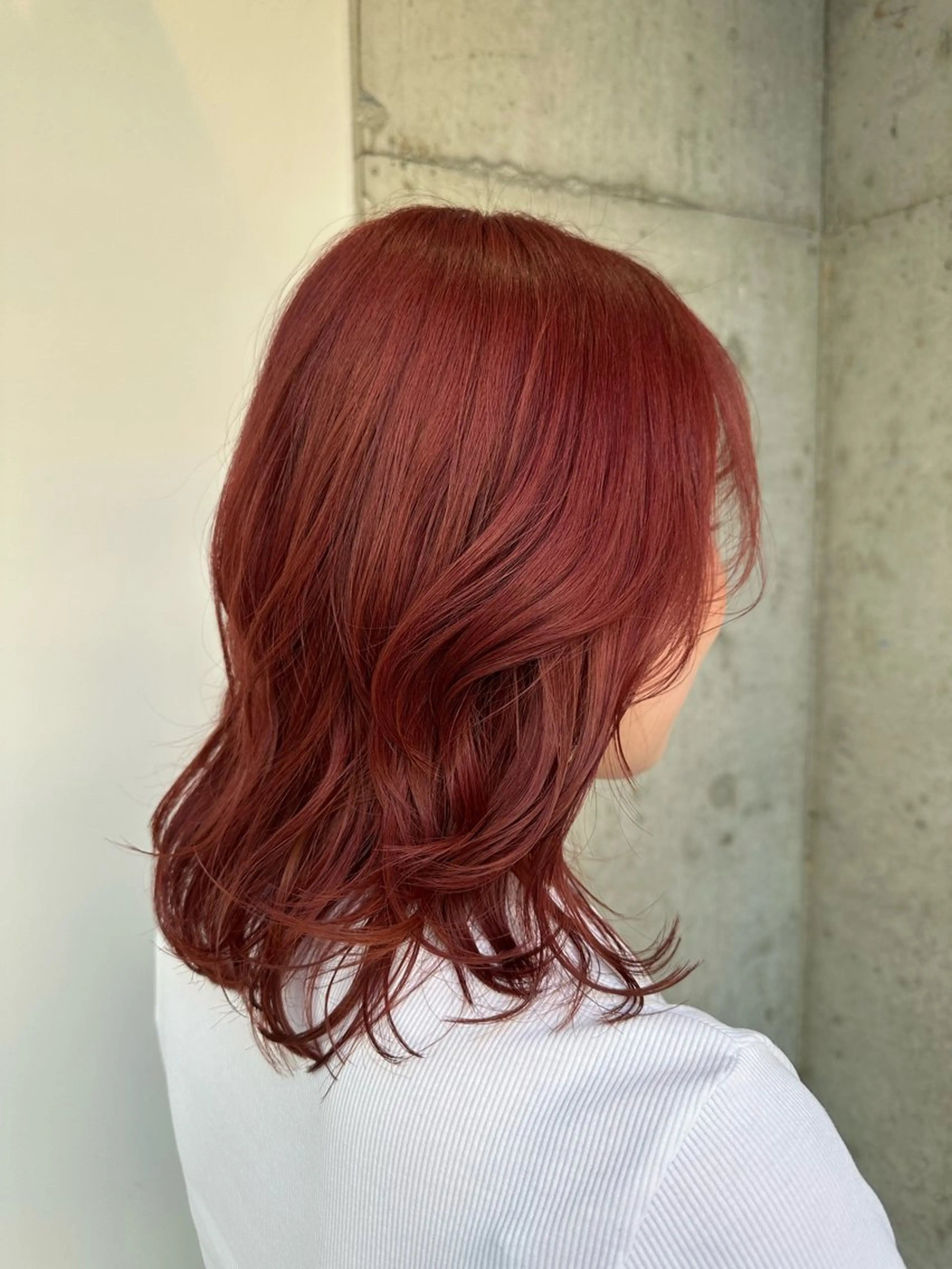 ミディアム ヘアカラー トリートメント 💜透明感カラー🌈 /森絵美莉⛄️❄️のヘアスタイル