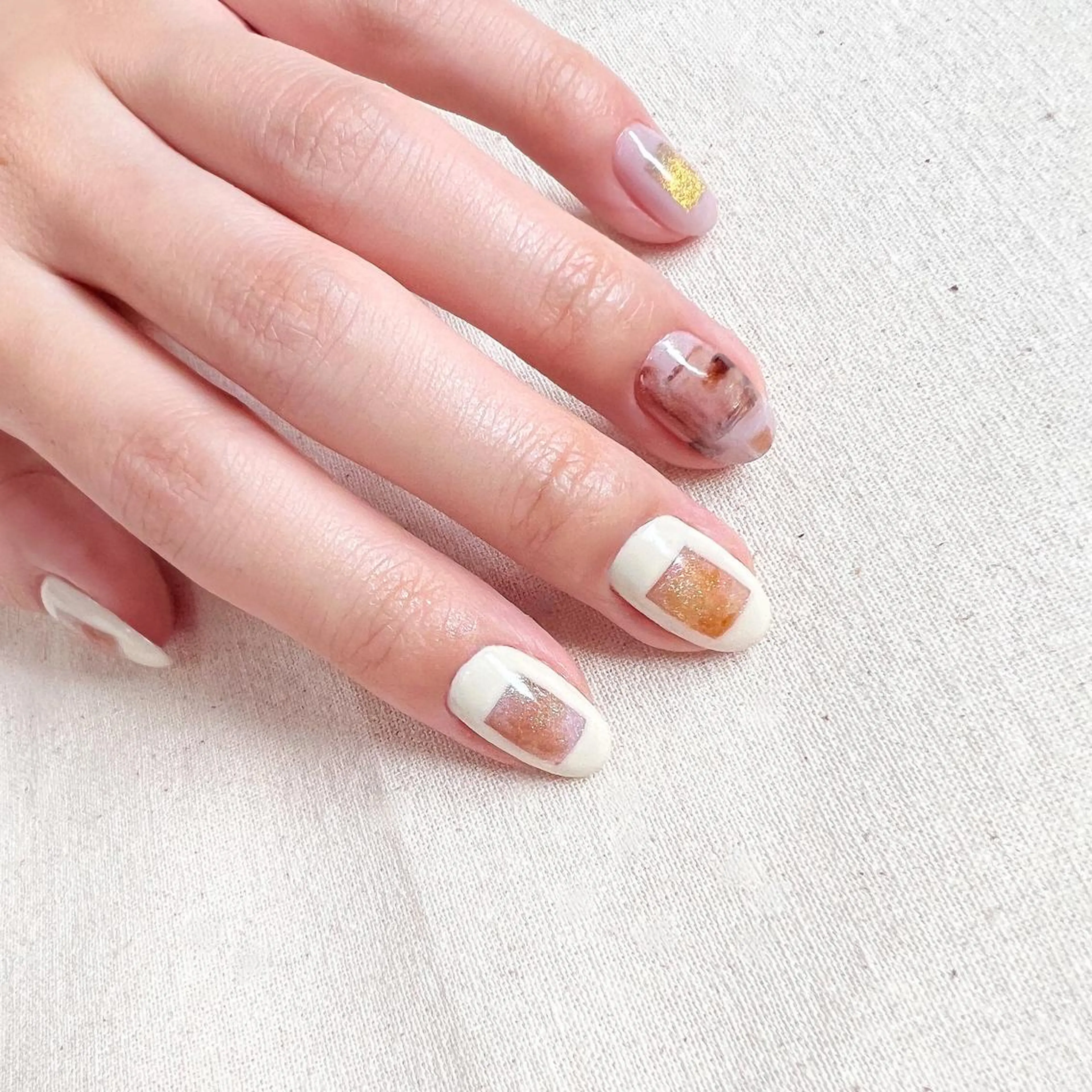 ネイル ハンドネイル pointillé .ayaのネイルデザイン