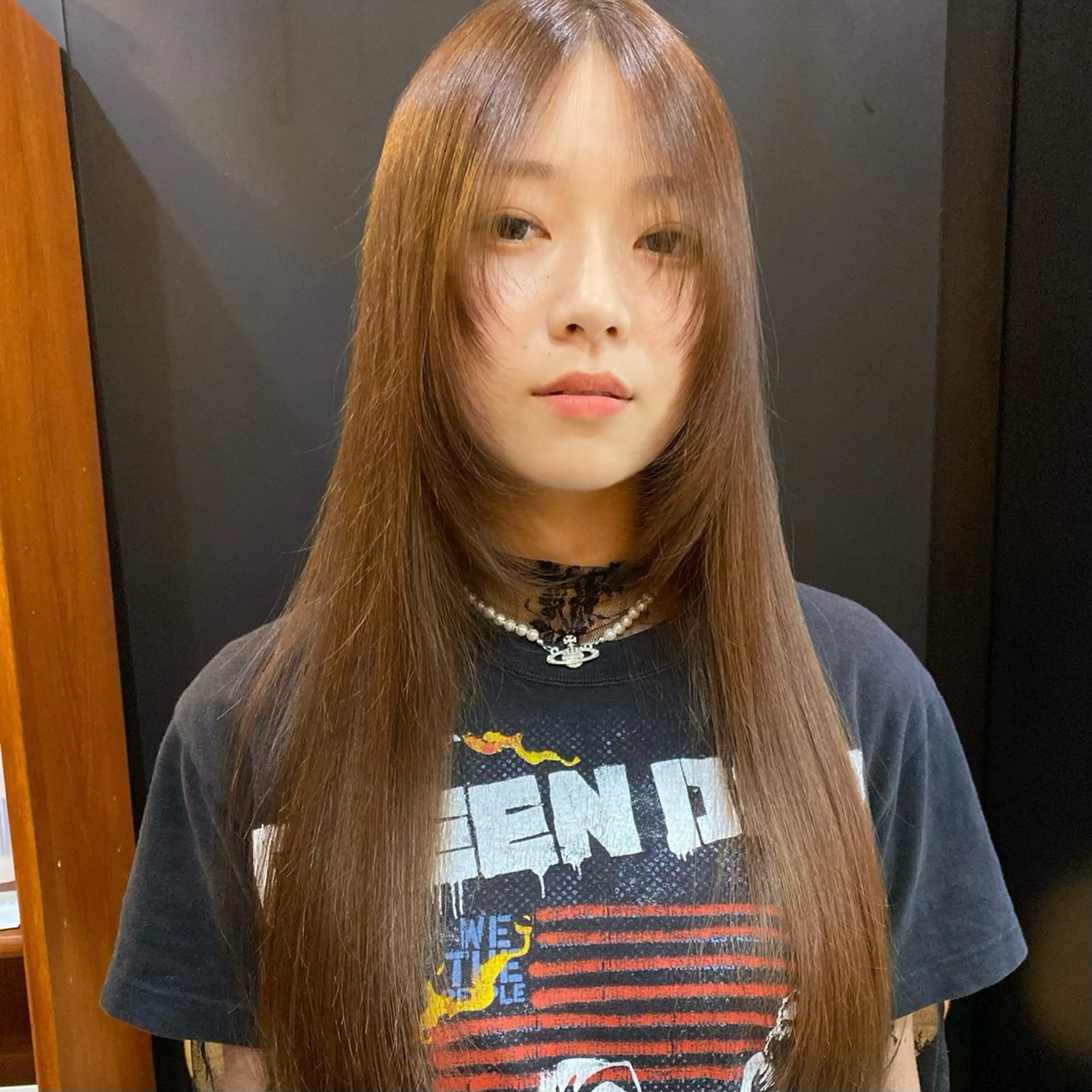 ロング カラー ダウンパーマ 【sity.ザイク】のヘアスタイル