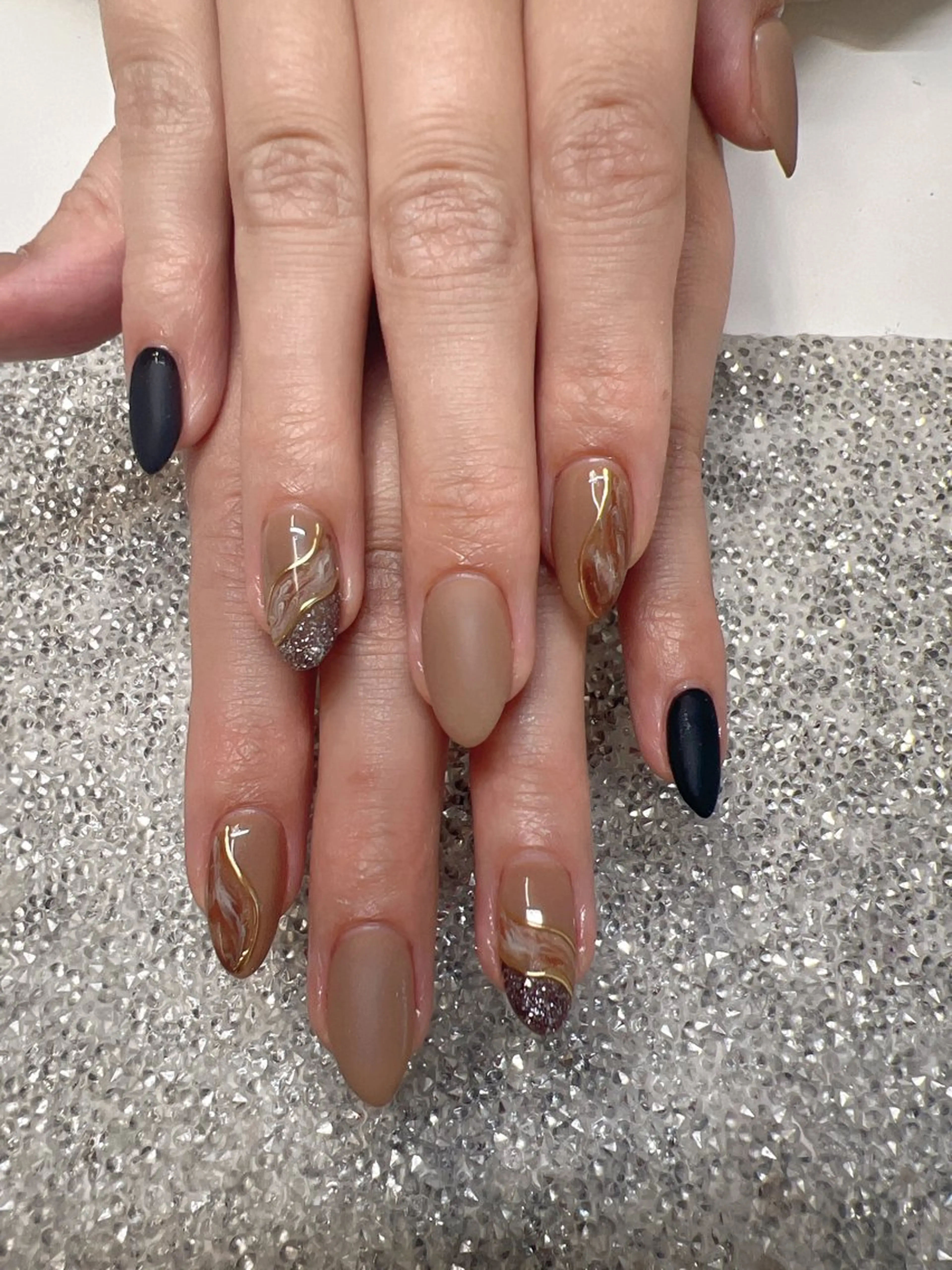 ネイル Guarendo錦糸町店所属・ガレンドウ 白澤 愛子のネイルデザイン