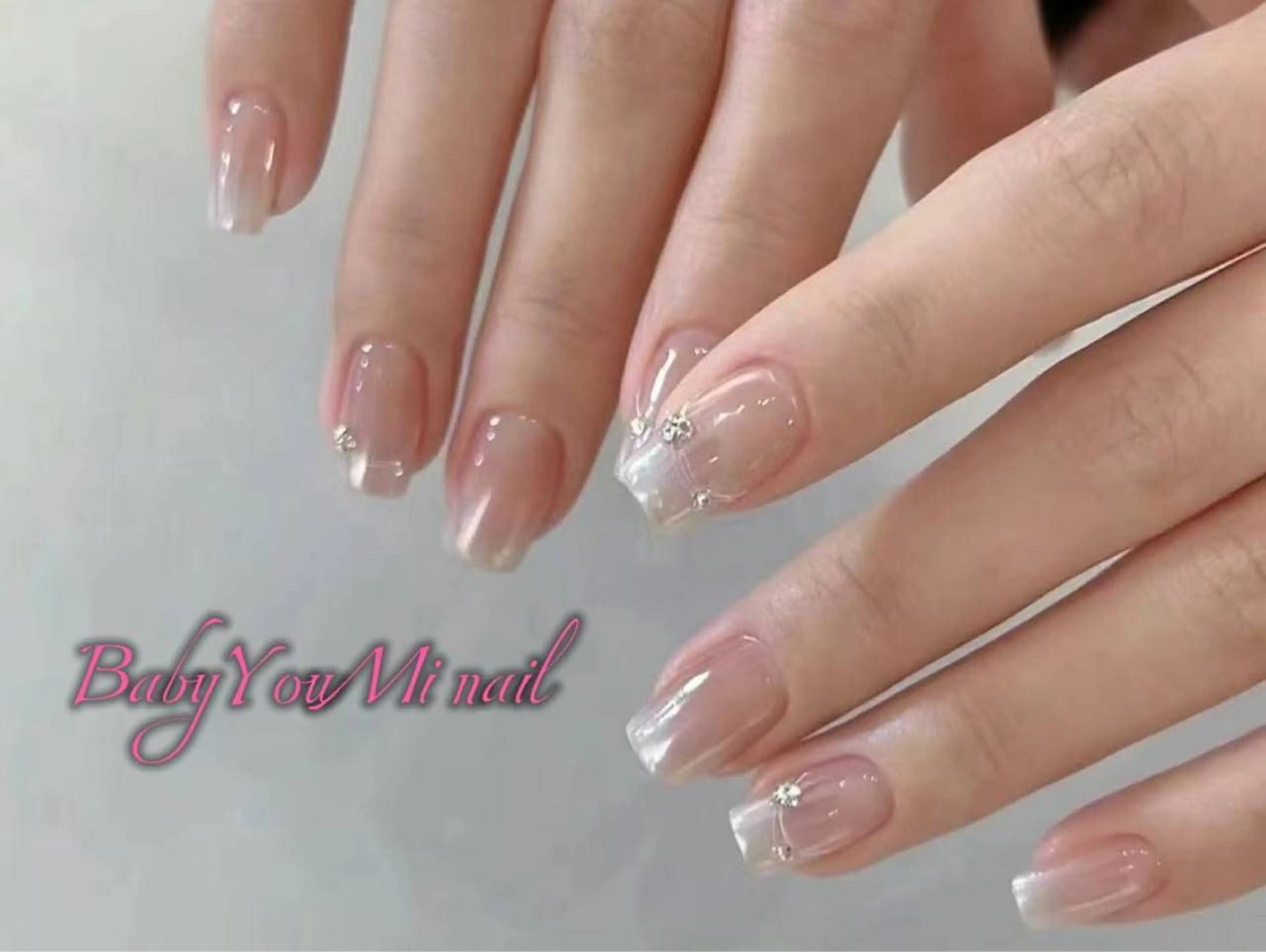 ネイル オーロラネイル フラワーネイル フットネイル フレンチネイル ジェルネイル ハンドネイル BabyYouMi ねねのネイルデザイン