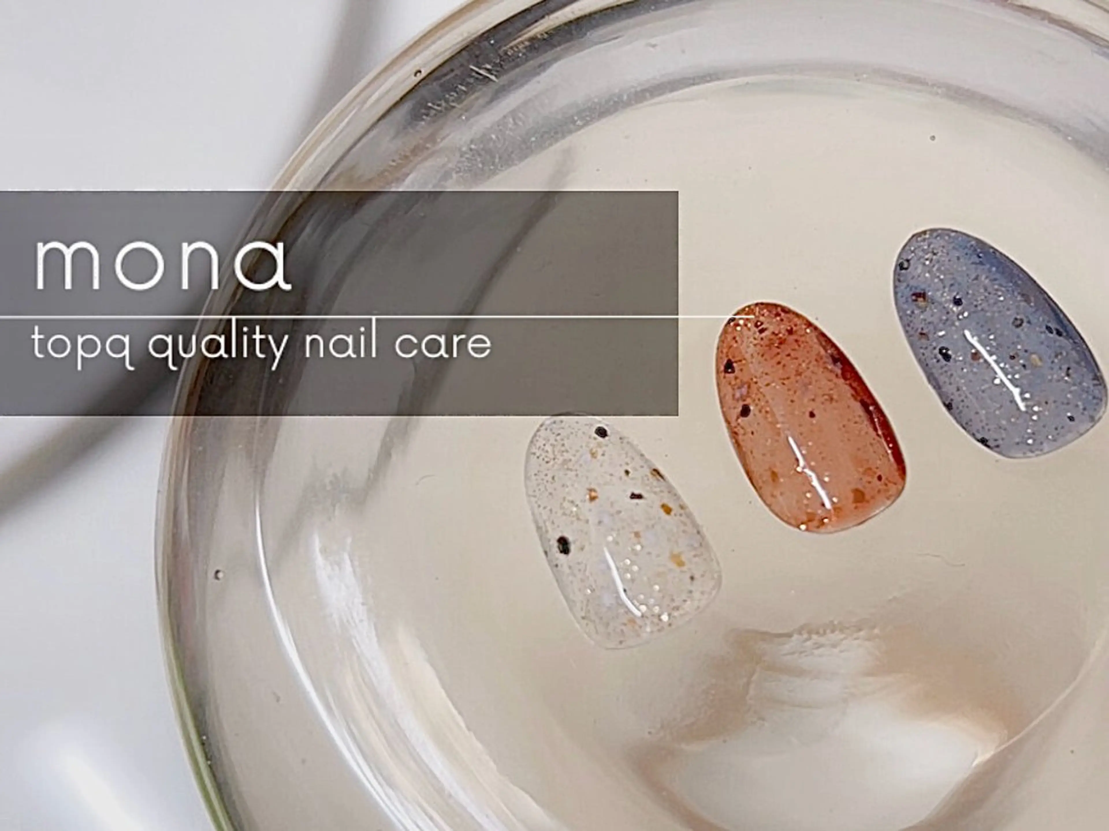 ネイル mona .AMIのネイルデザイン