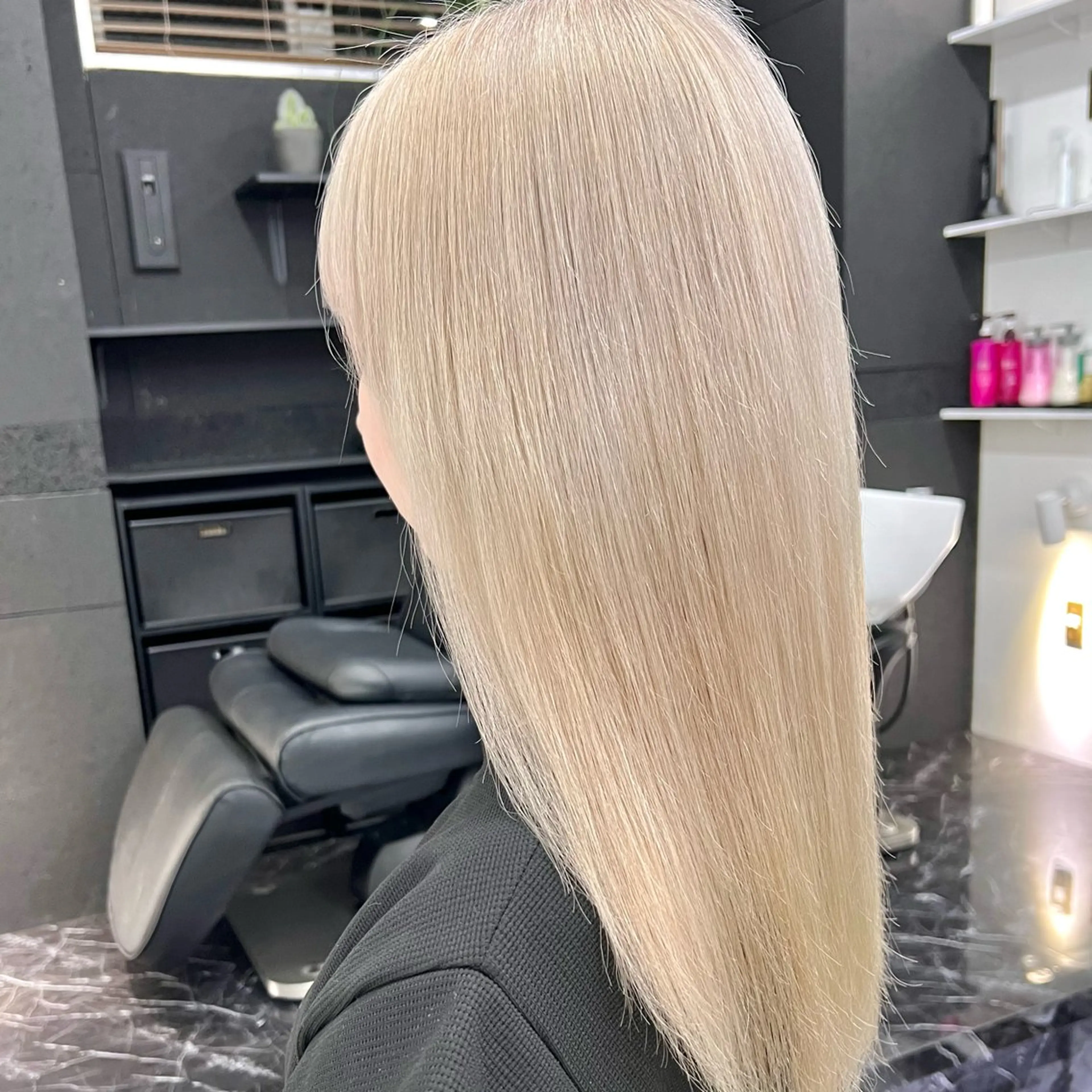 ミディアム カラー ブリーチ 透明感カラー ChuDuck所属・🐮ChuDuck 代表 SHOTA🐮のヘアスタイル